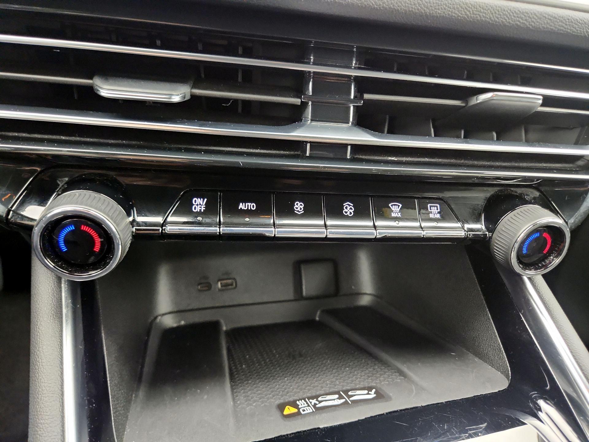 Thumbnail: 2025 Chevrolet Traverse - 17