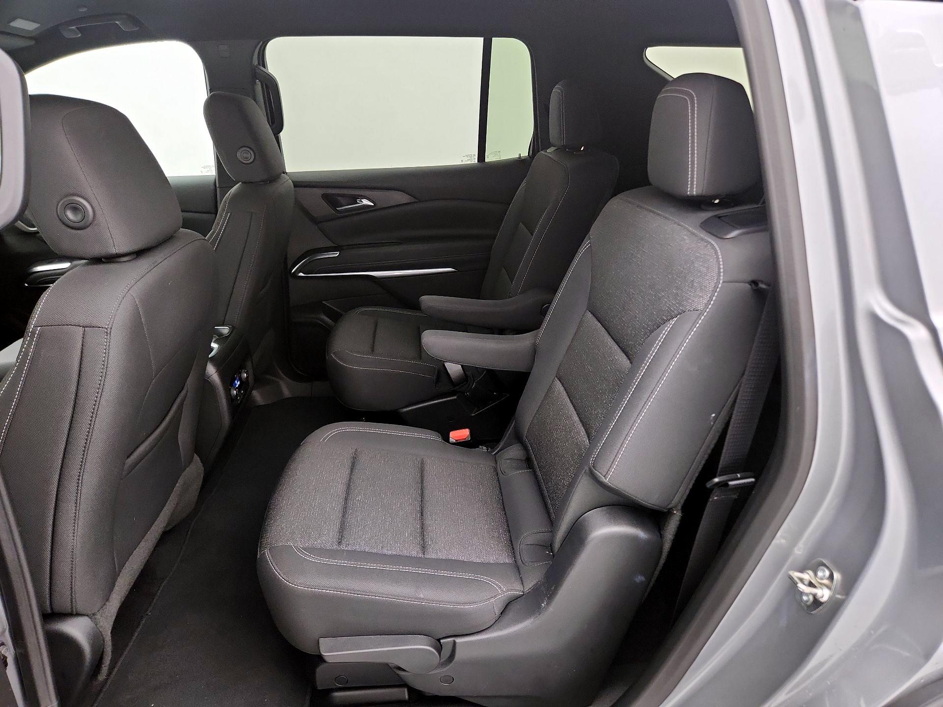 Thumbnail: 2025 Chevrolet Traverse - 20