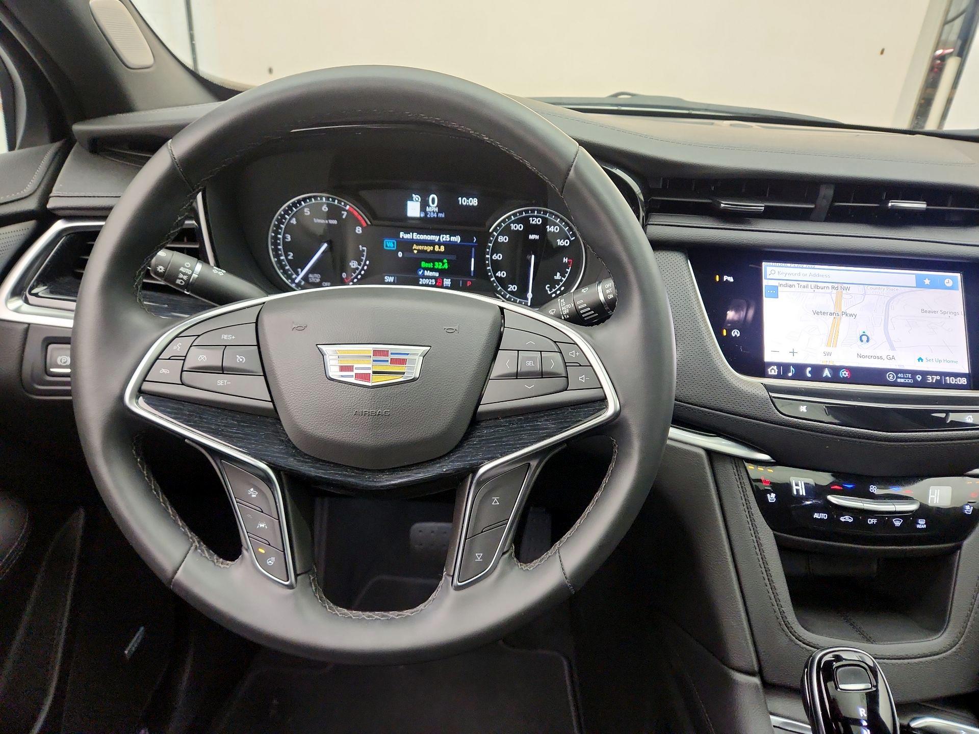 Thumbnail: 2025 Cadillac XT5 - 10