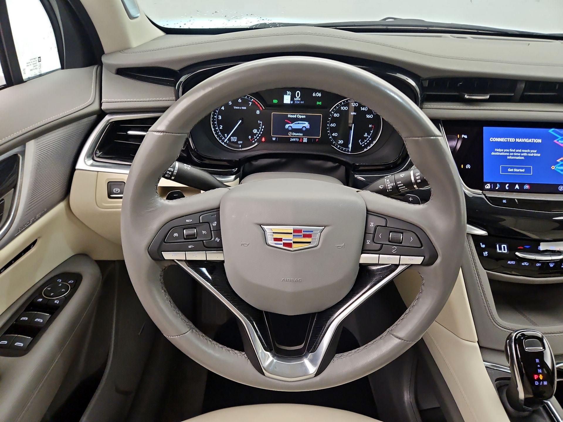 Thumbnail: 2025 Cadillac XT6 - 10