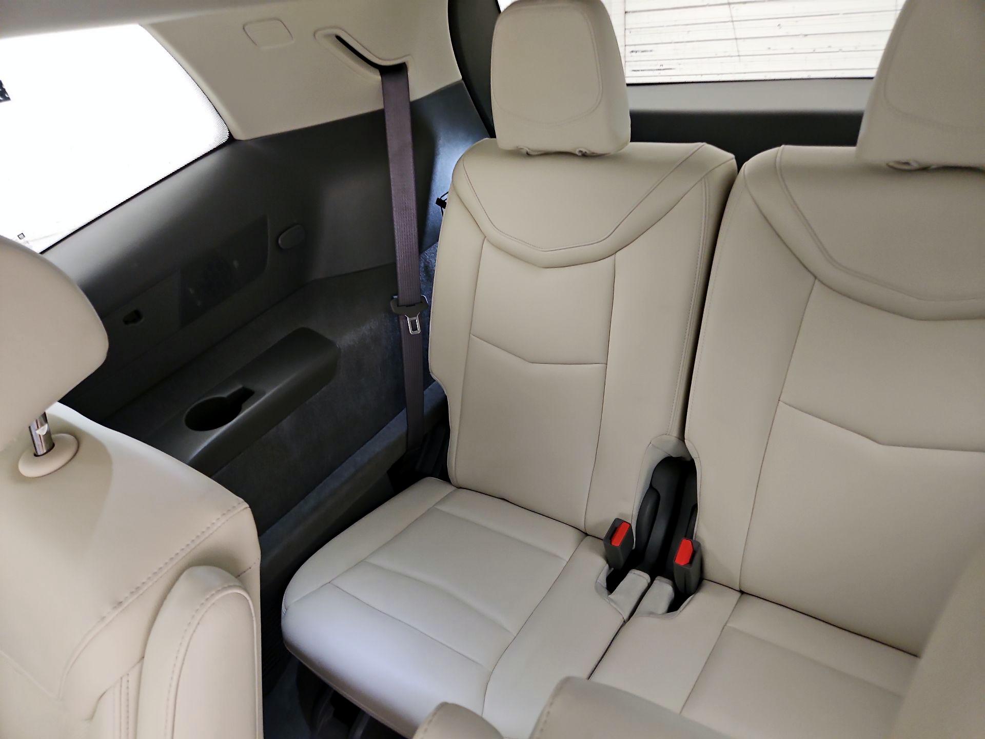 Thumbnail: 2025 Cadillac XT6 - 19