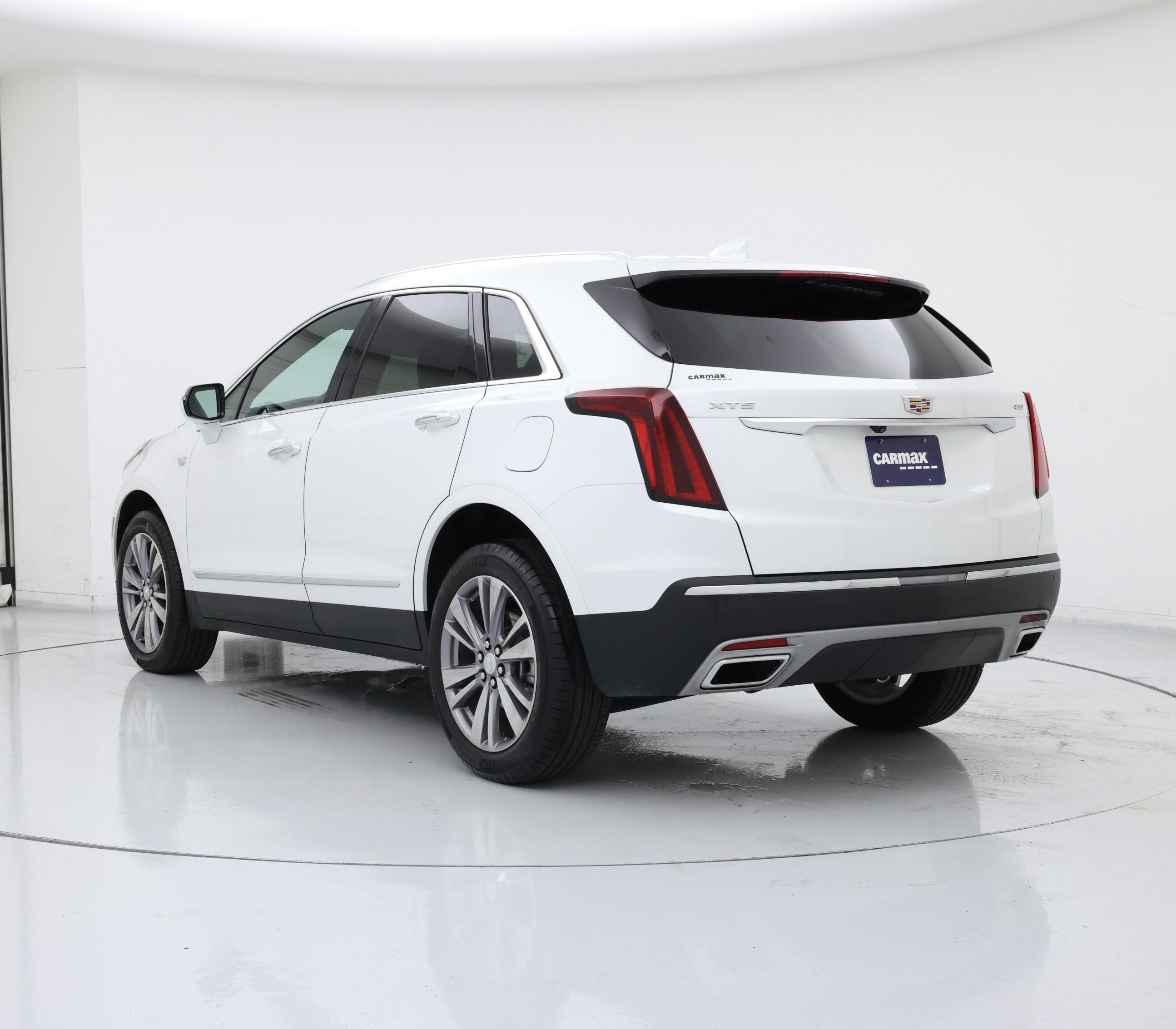 Thumbnail: 2025 Cadillac XT5 - 2
