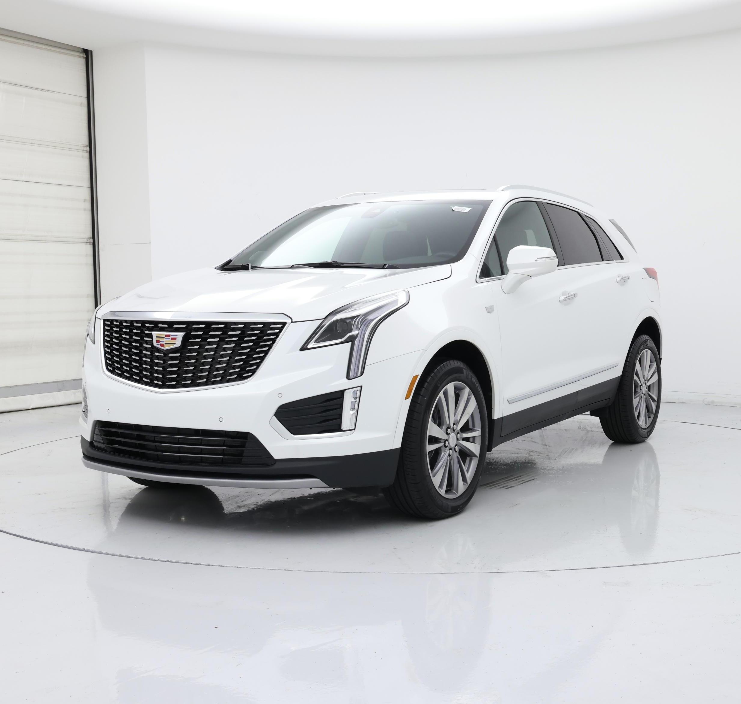 Thumbnail: 2025 Cadillac XT5 - 4