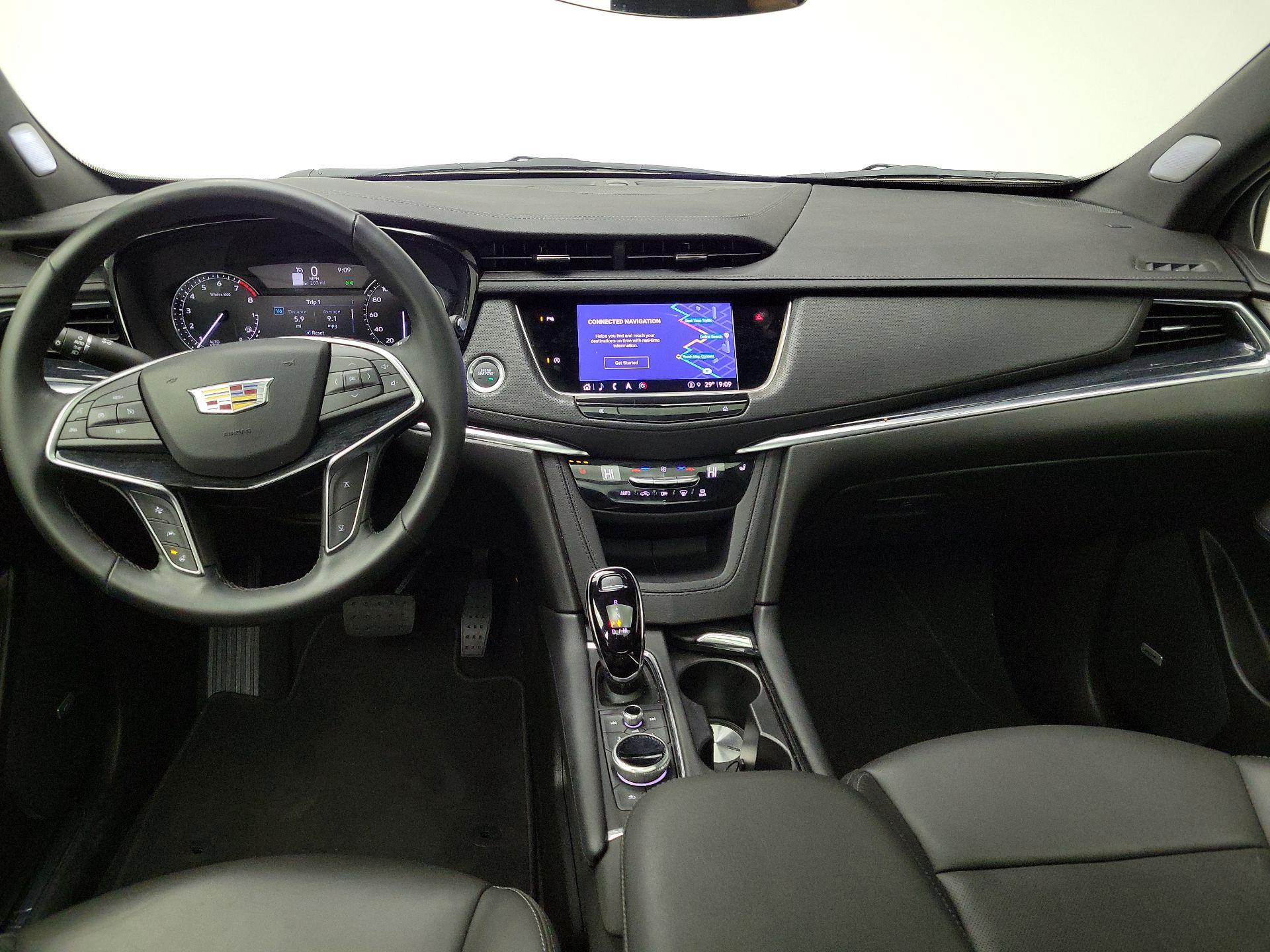 Thumbnail: 2025 Cadillac XT5 - 9