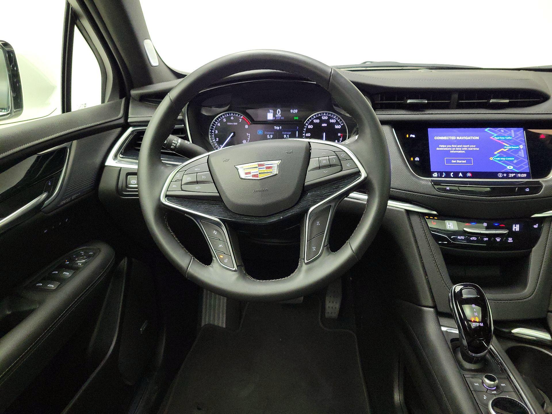 Thumbnail: 2025 Cadillac XT5 - 10