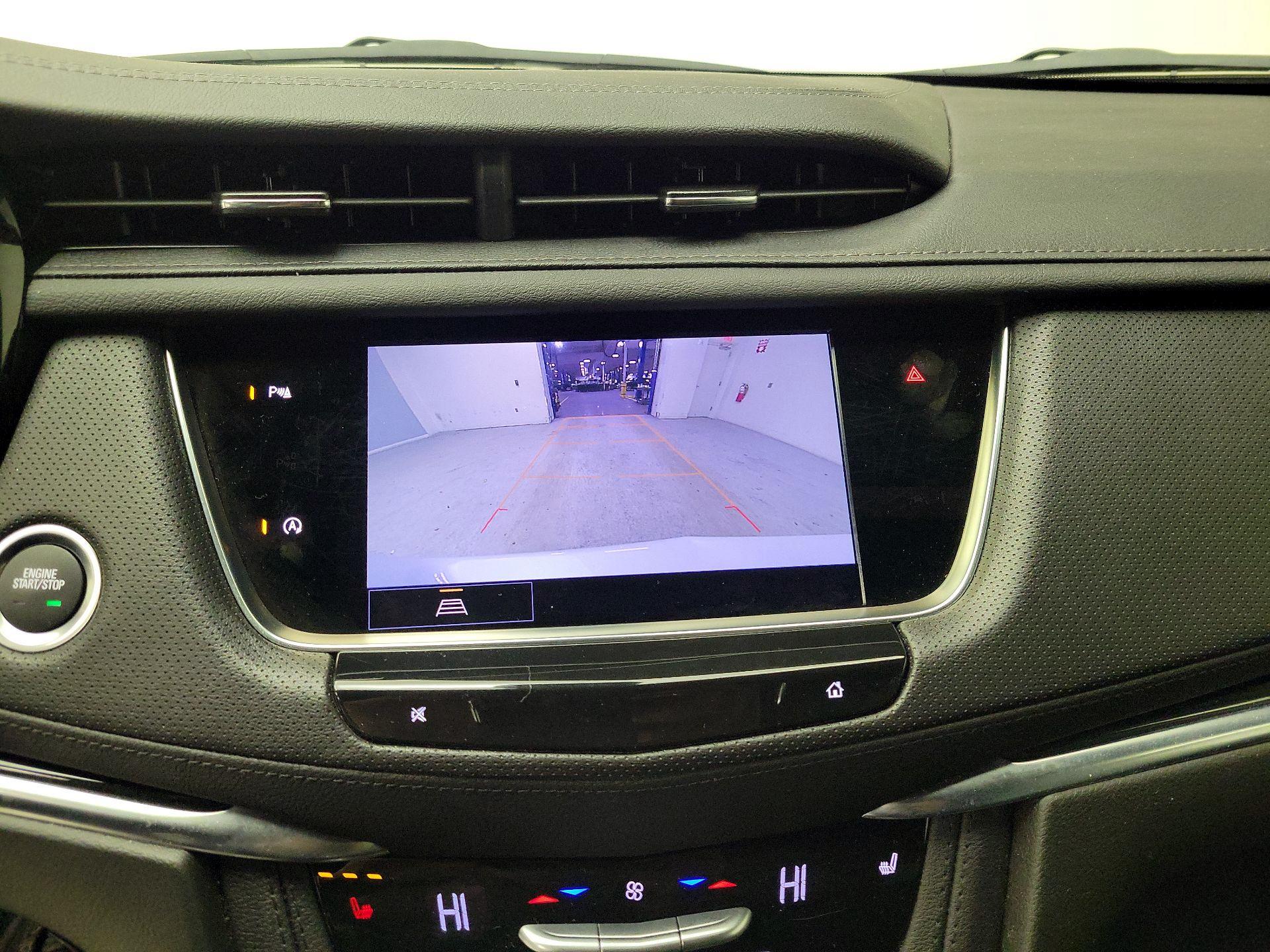 Thumbnail: 2025 Cadillac XT5 - 15