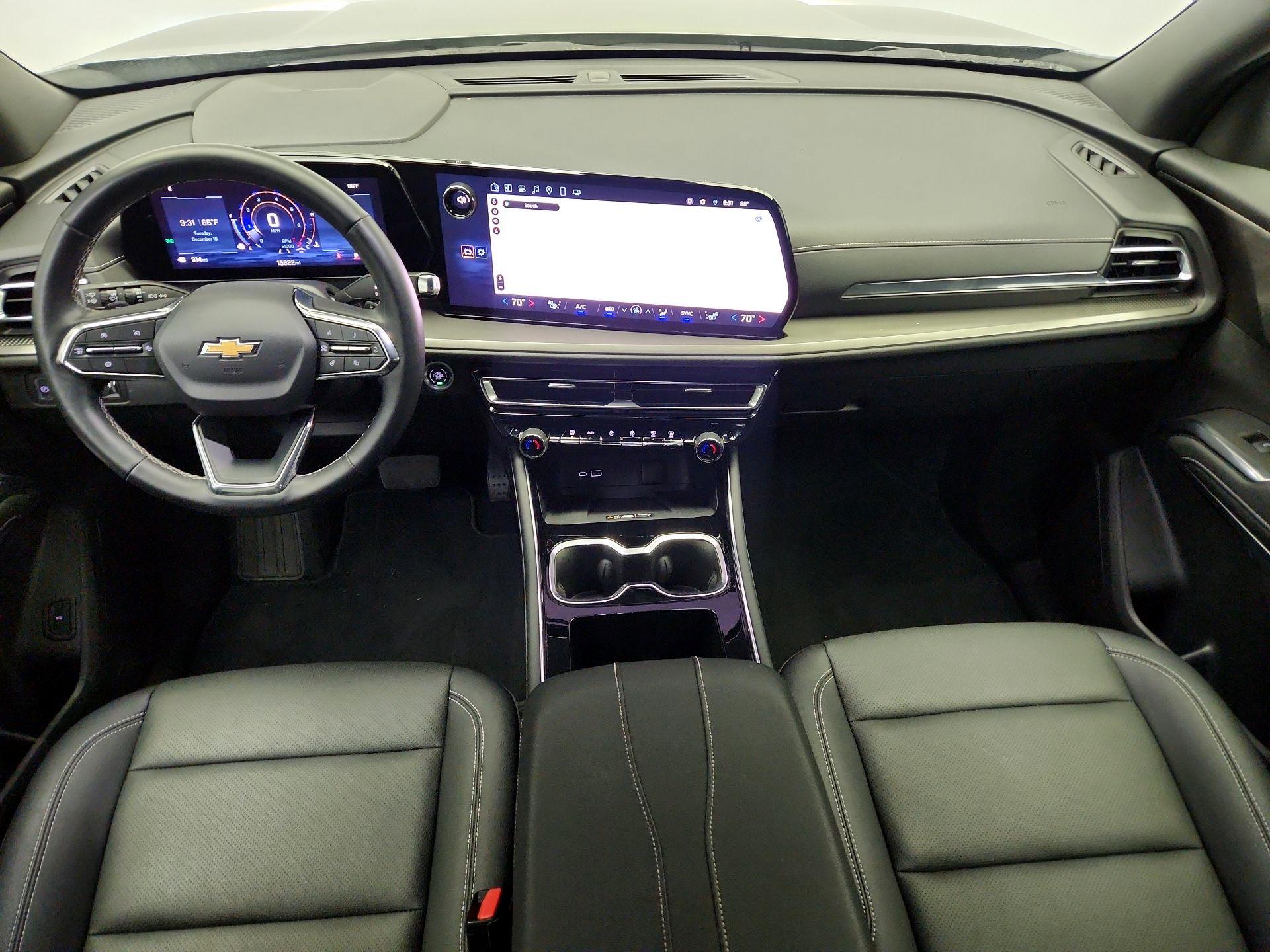 Thumbnail: 2025 Chevrolet Traverse - 9