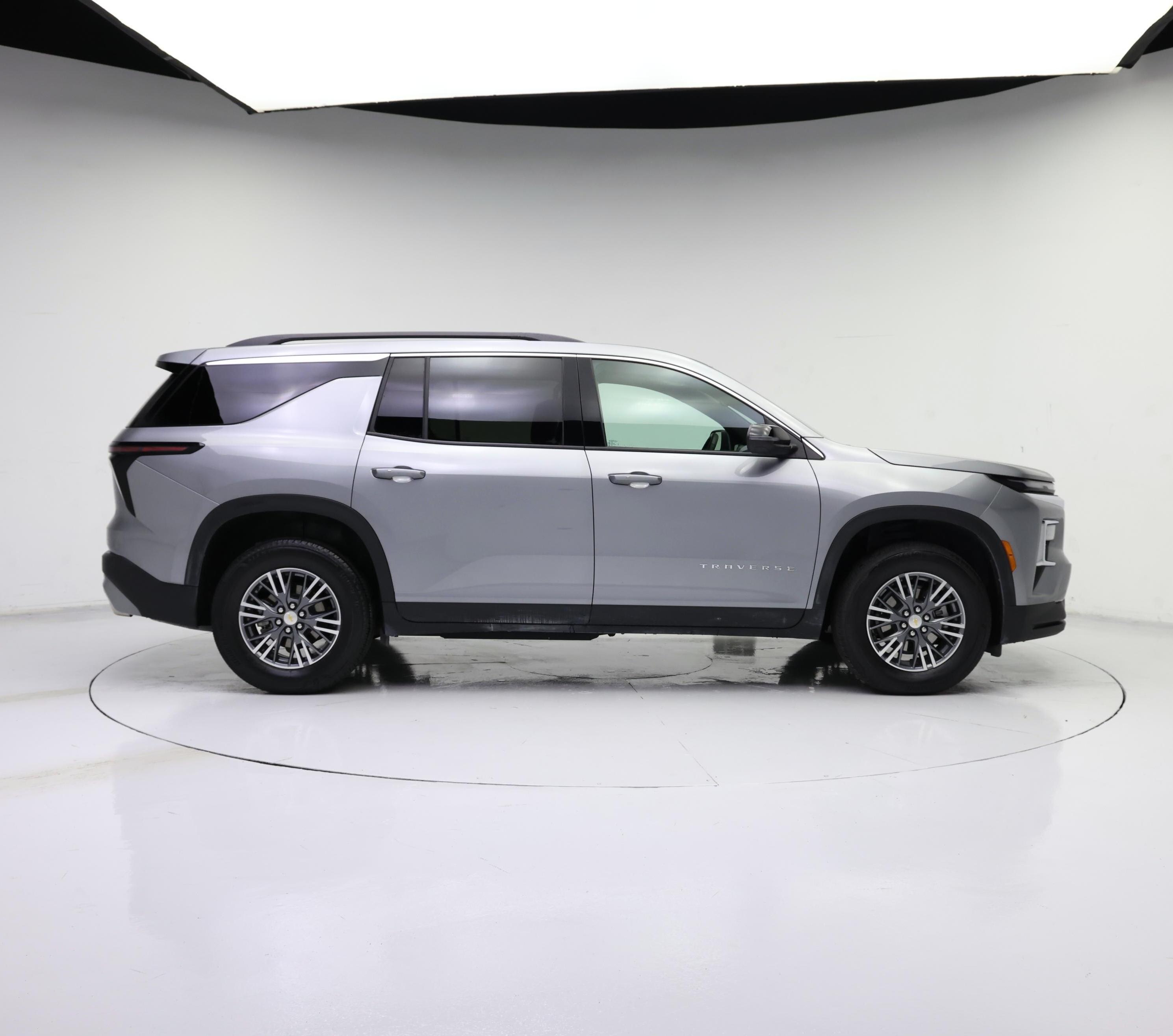 Thumbnail: 2025 Chevrolet Traverse - 7