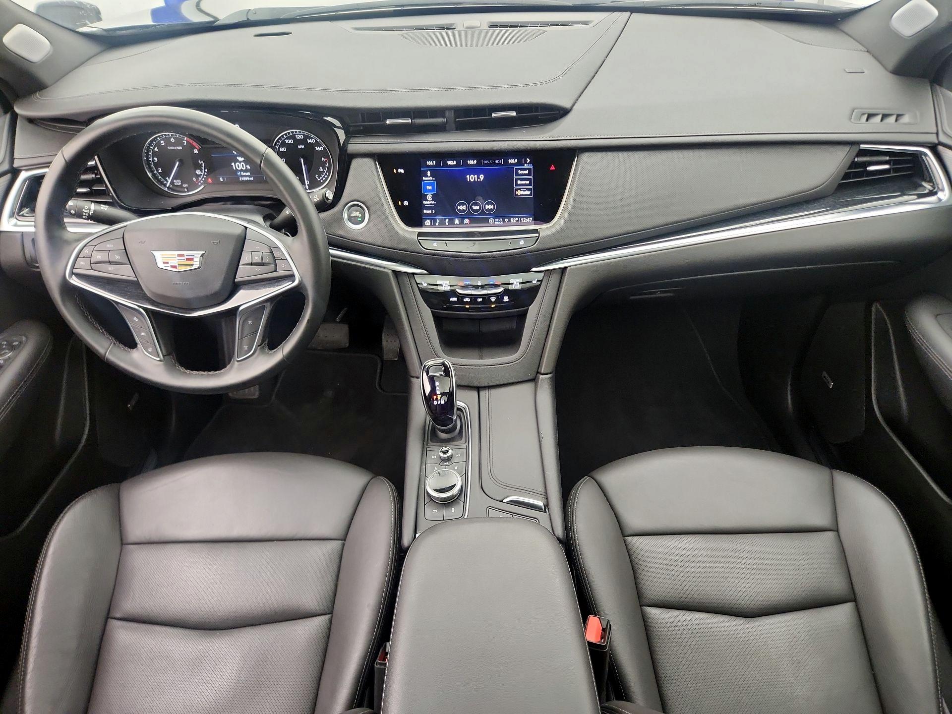 Thumbnail: 2025 Cadillac XT5 - 9