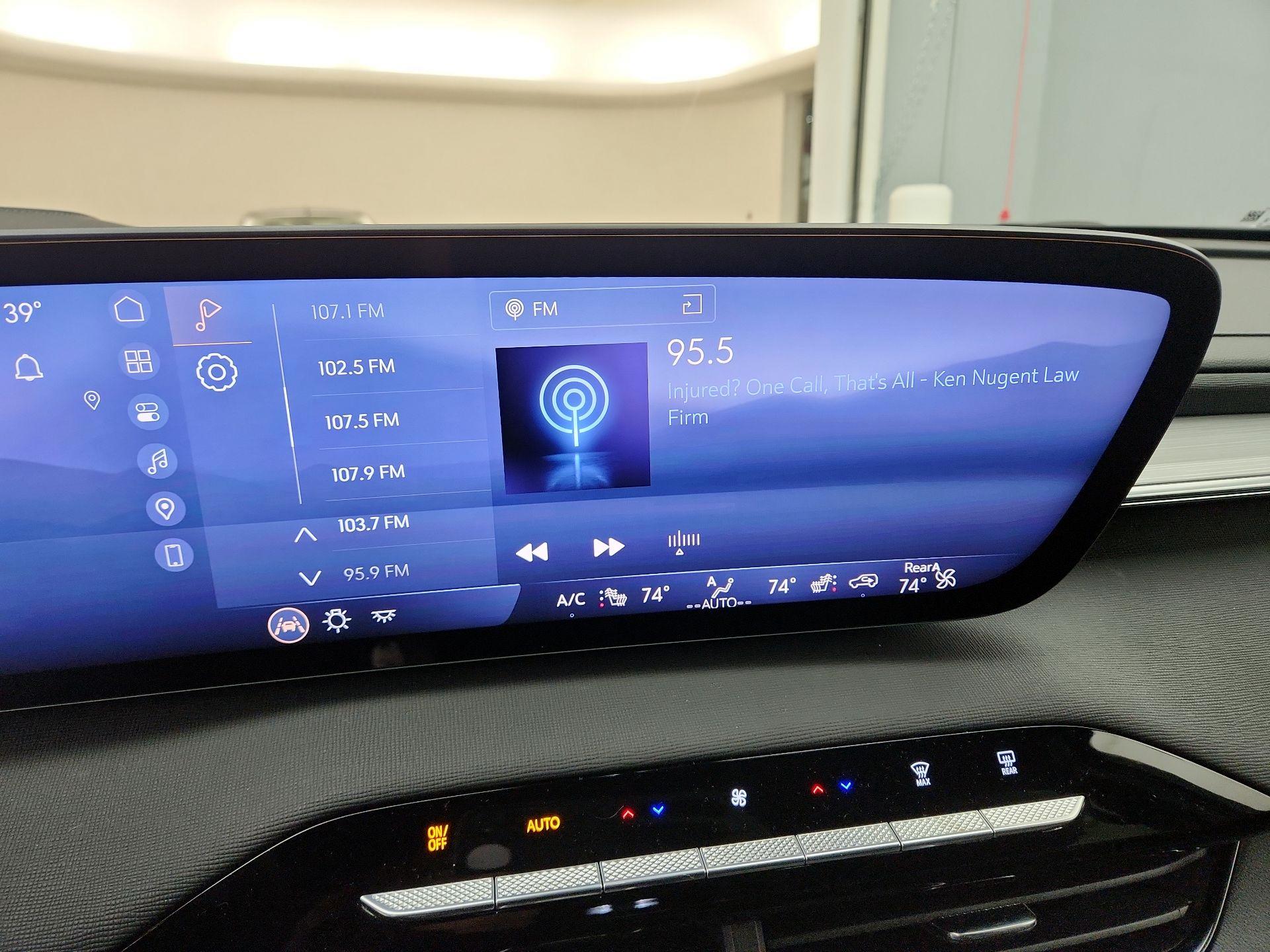 Thumbnail: 2025 Buick Enclave - 16