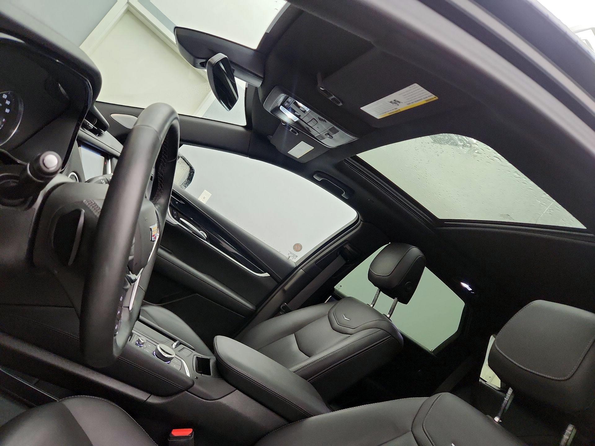 Thumbnail: 2025 Cadillac XT5 - 20