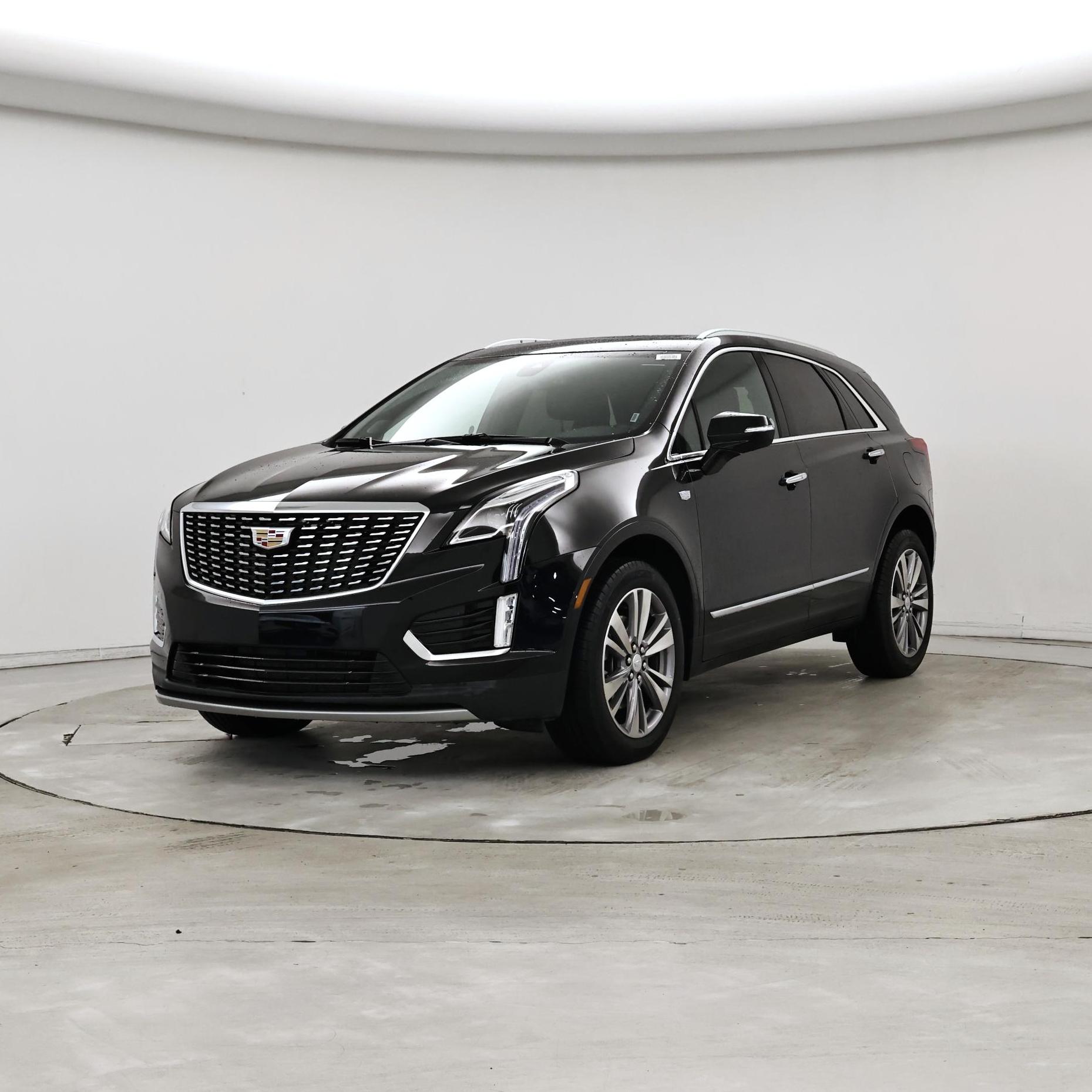 Thumbnail: 2025 Cadillac XT5 - 4