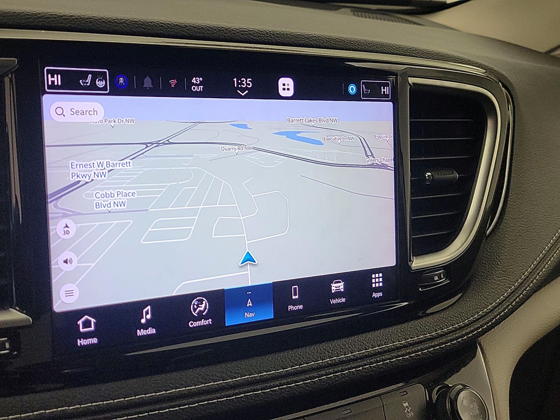 Thumbnail: 2021 Chrysler Pacifica - 14