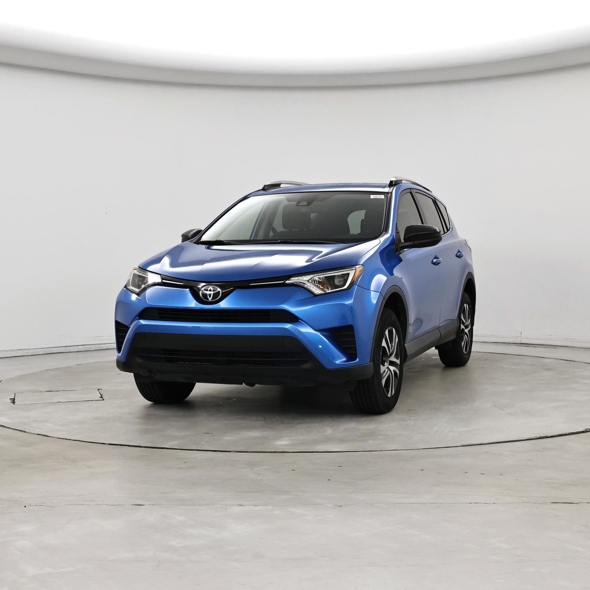 Thumbnail: 2018 Toyota RAV4 - 4