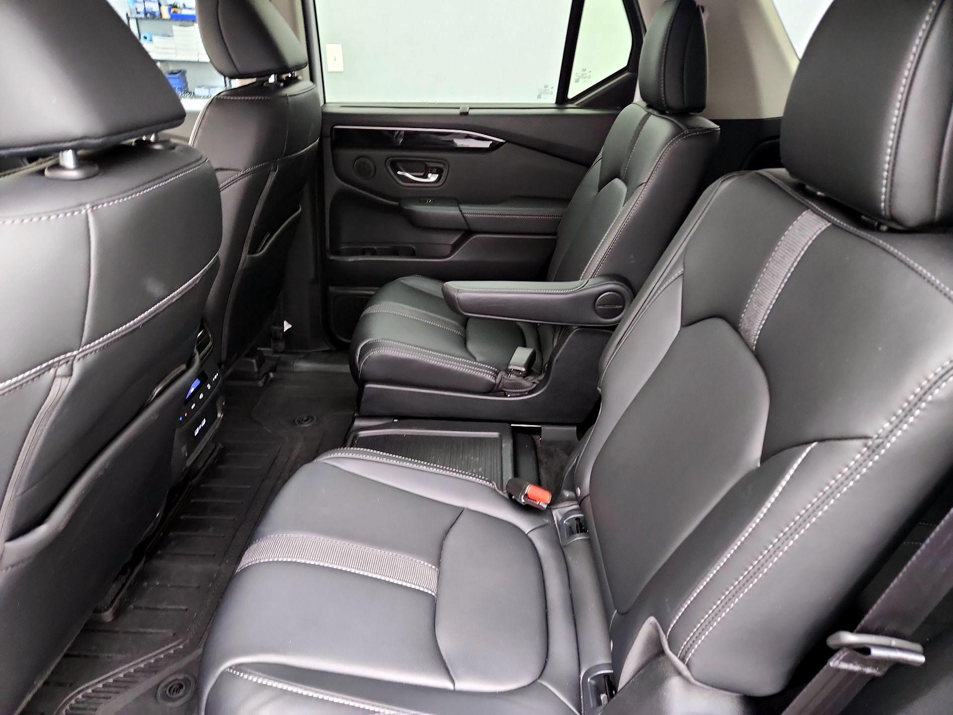 Thumbnail: 2023 Honda Pilot - 19