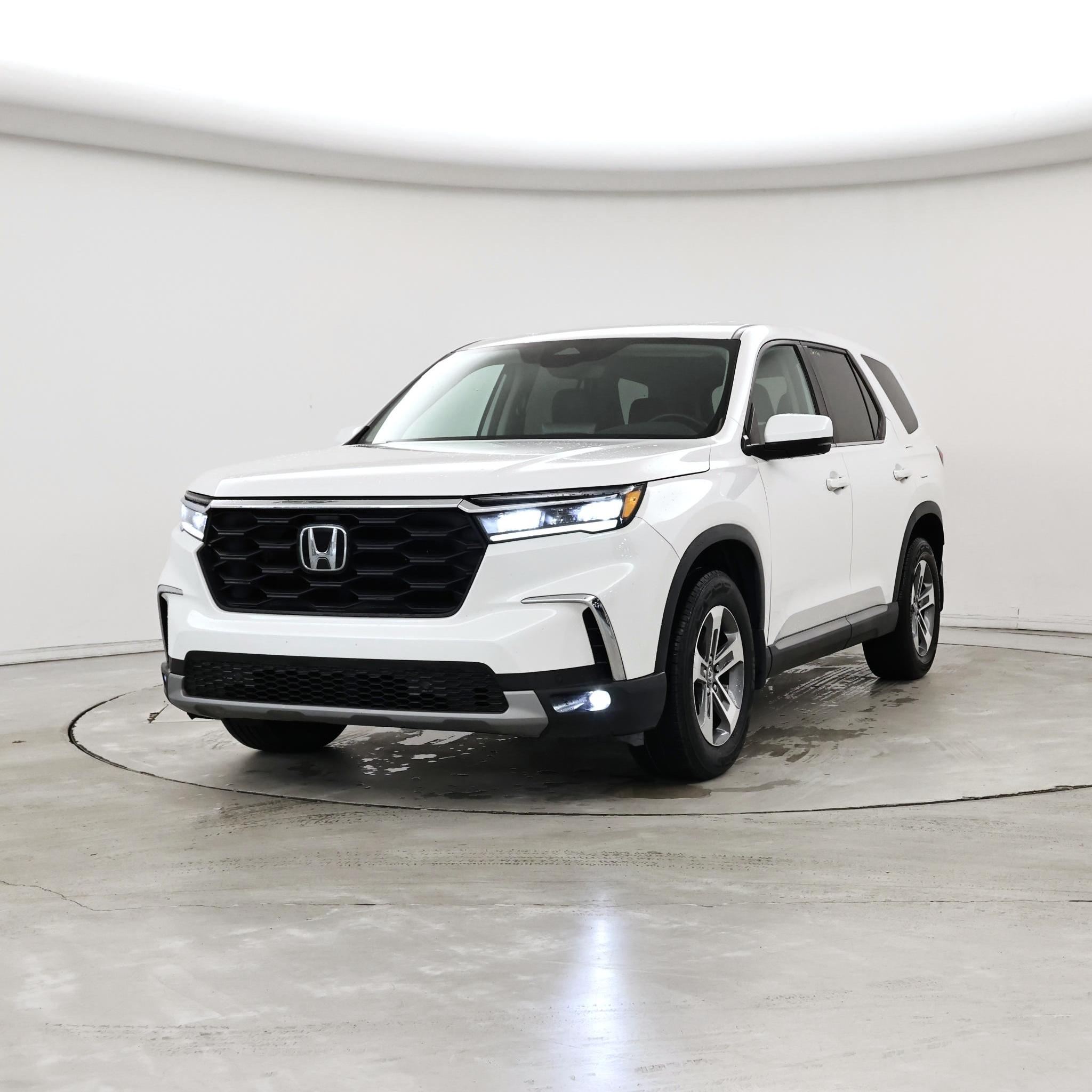 Thumbnail: 2023 Honda Pilot - 4