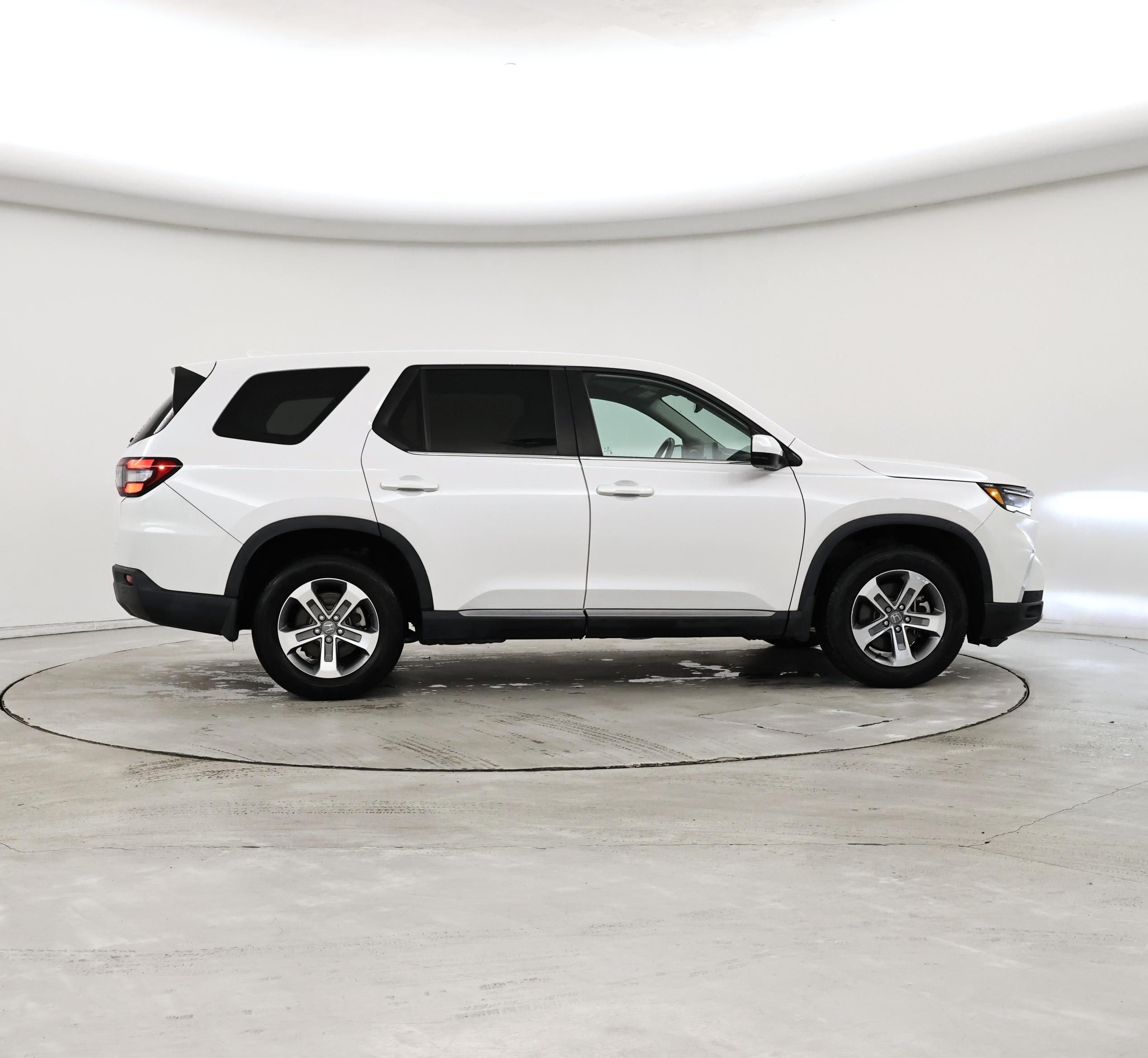 Thumbnail: 2023 Honda Pilot - 7