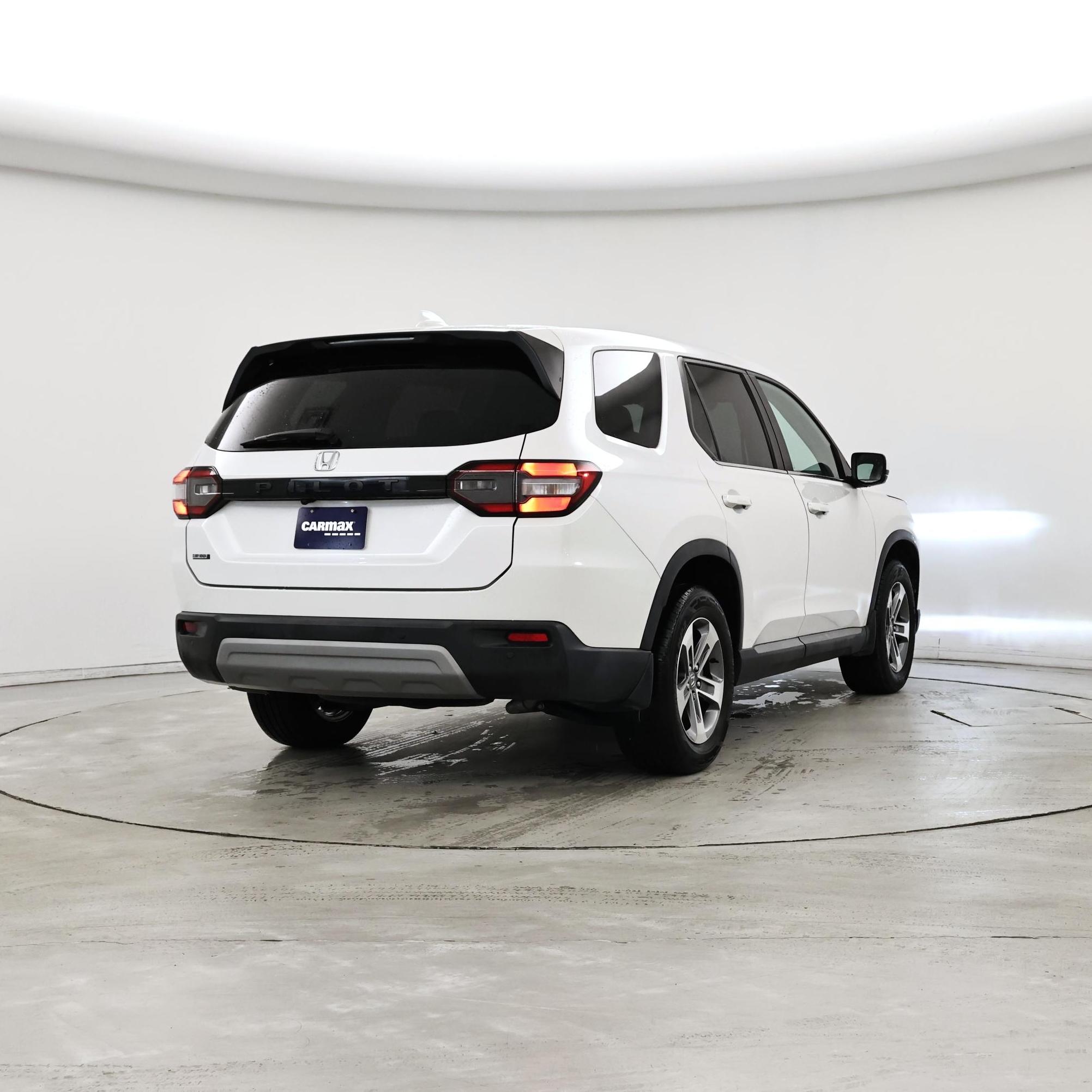 Thumbnail: 2023 Honda Pilot - 8