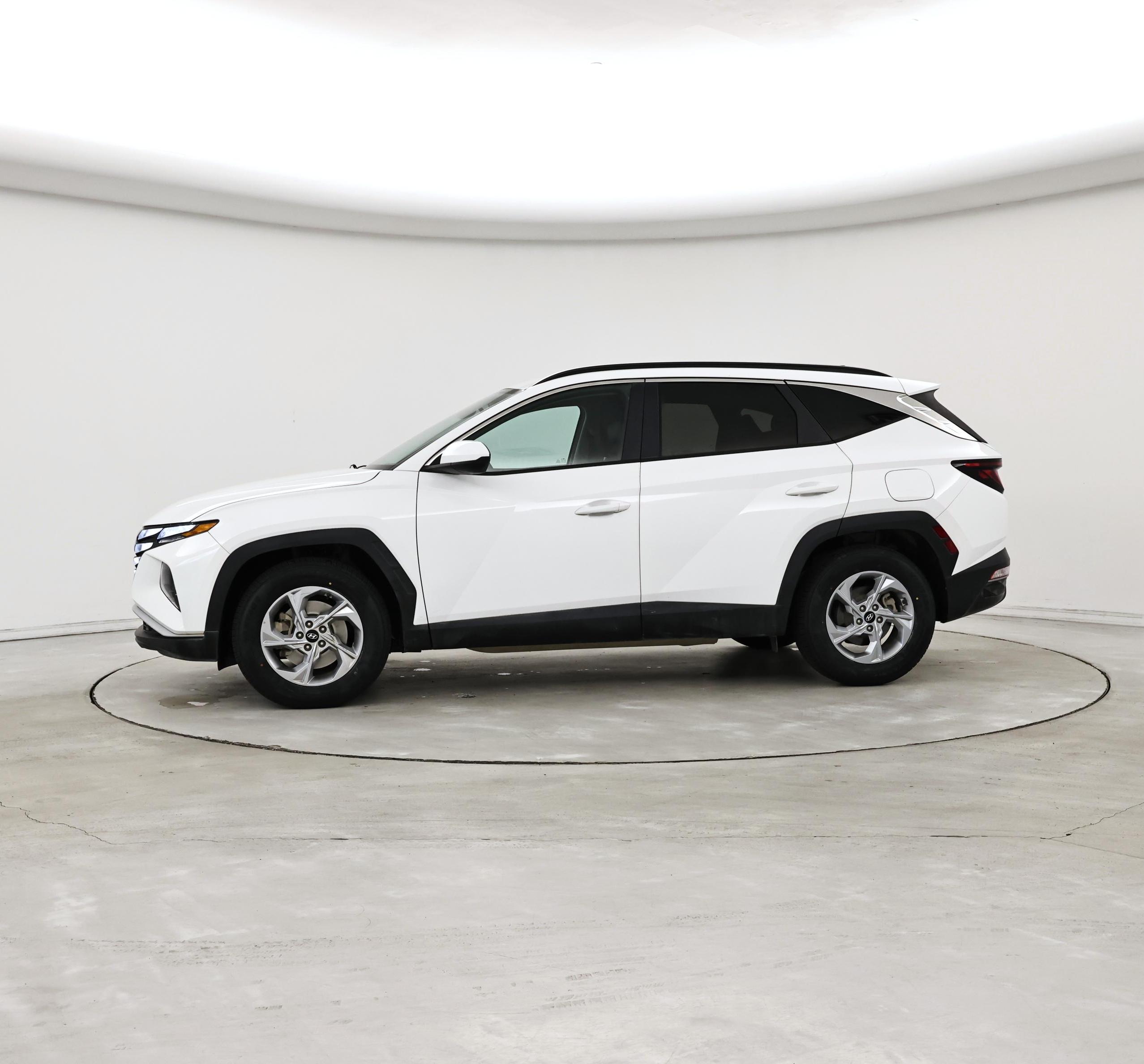 Thumbnail: 2024 Hyundai Tucson - 3