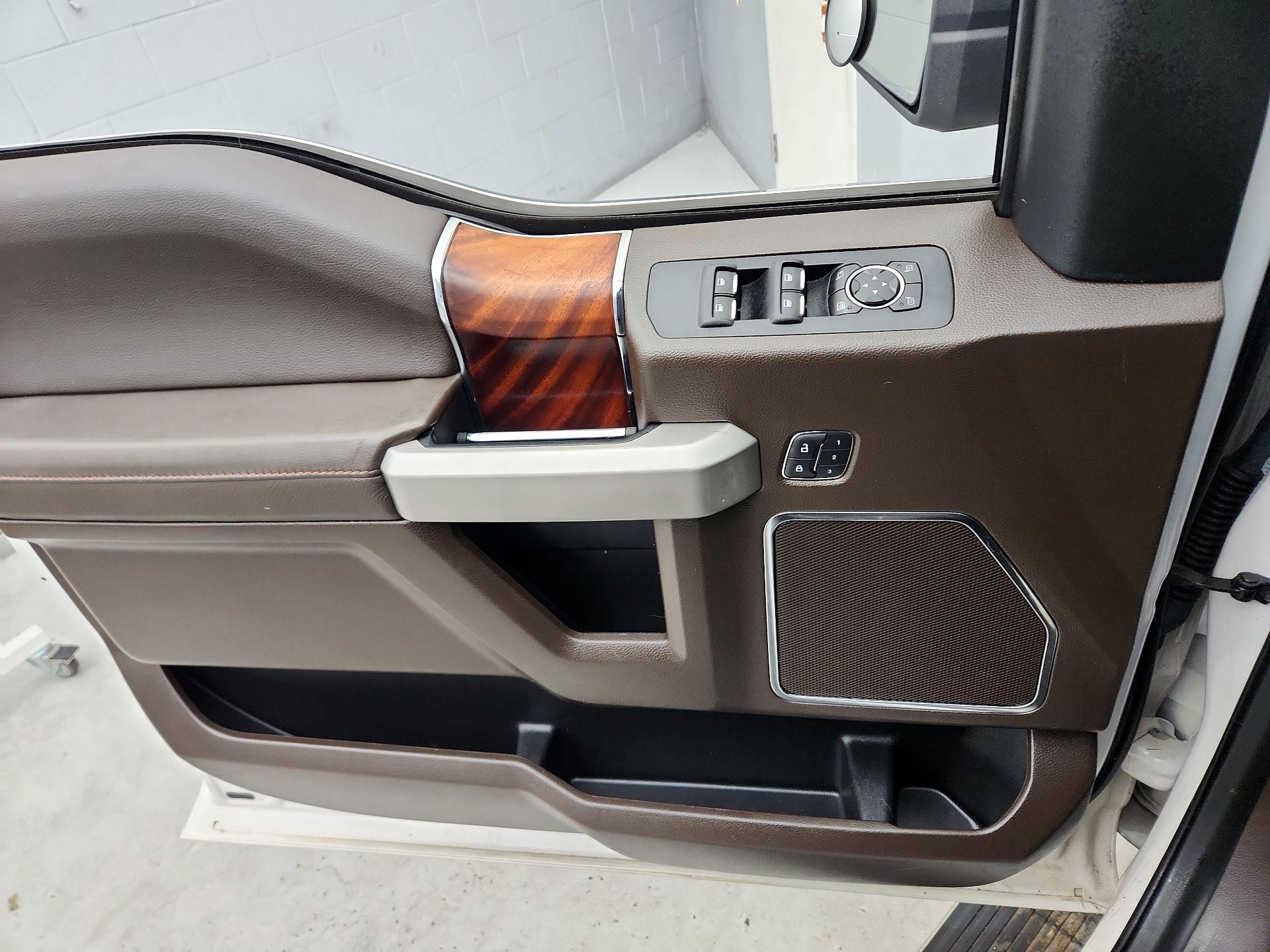 Thumbnail: 2015 Ford F-150 - 12