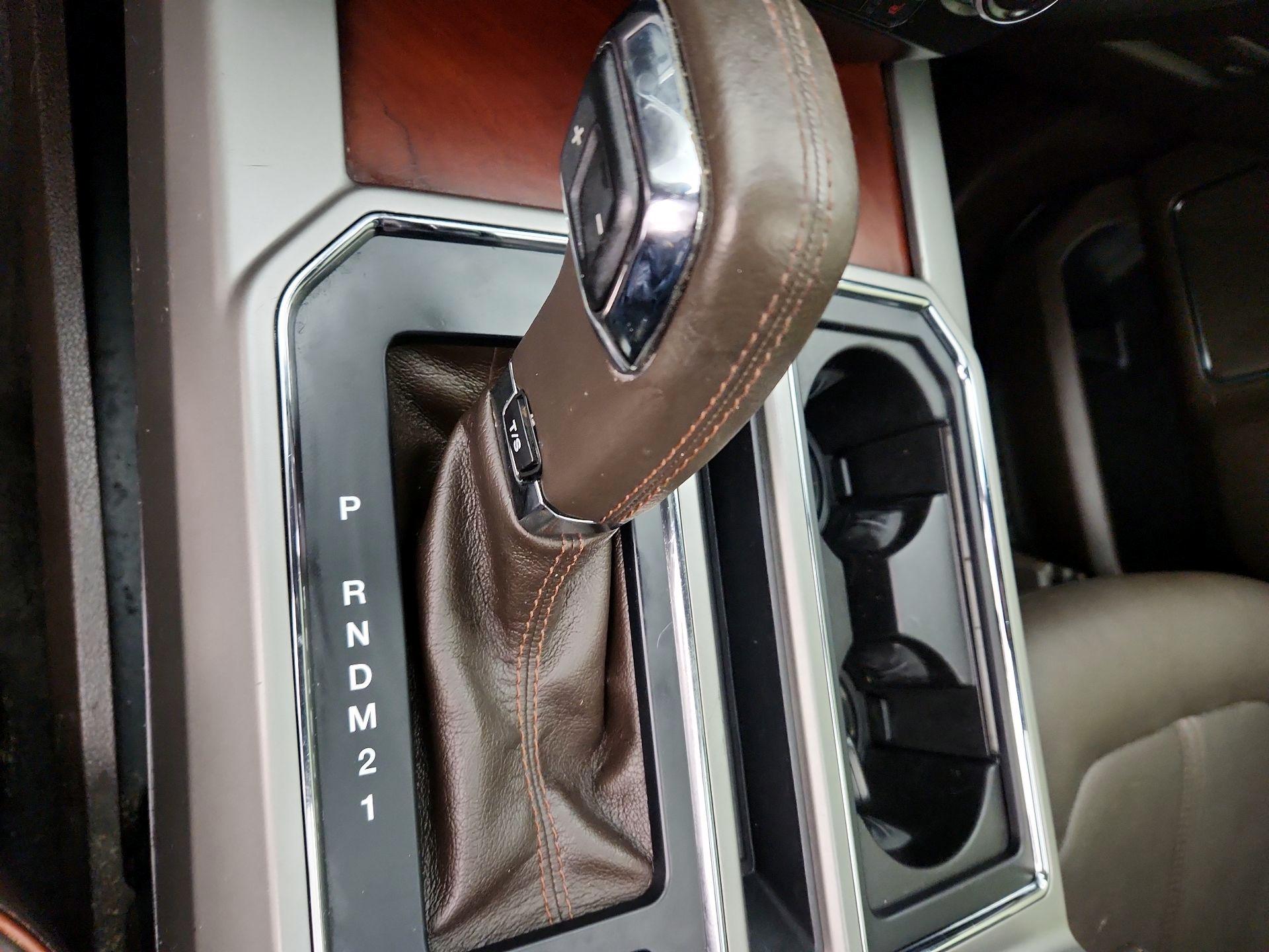 Thumbnail: 2015 Ford F-150 - 17