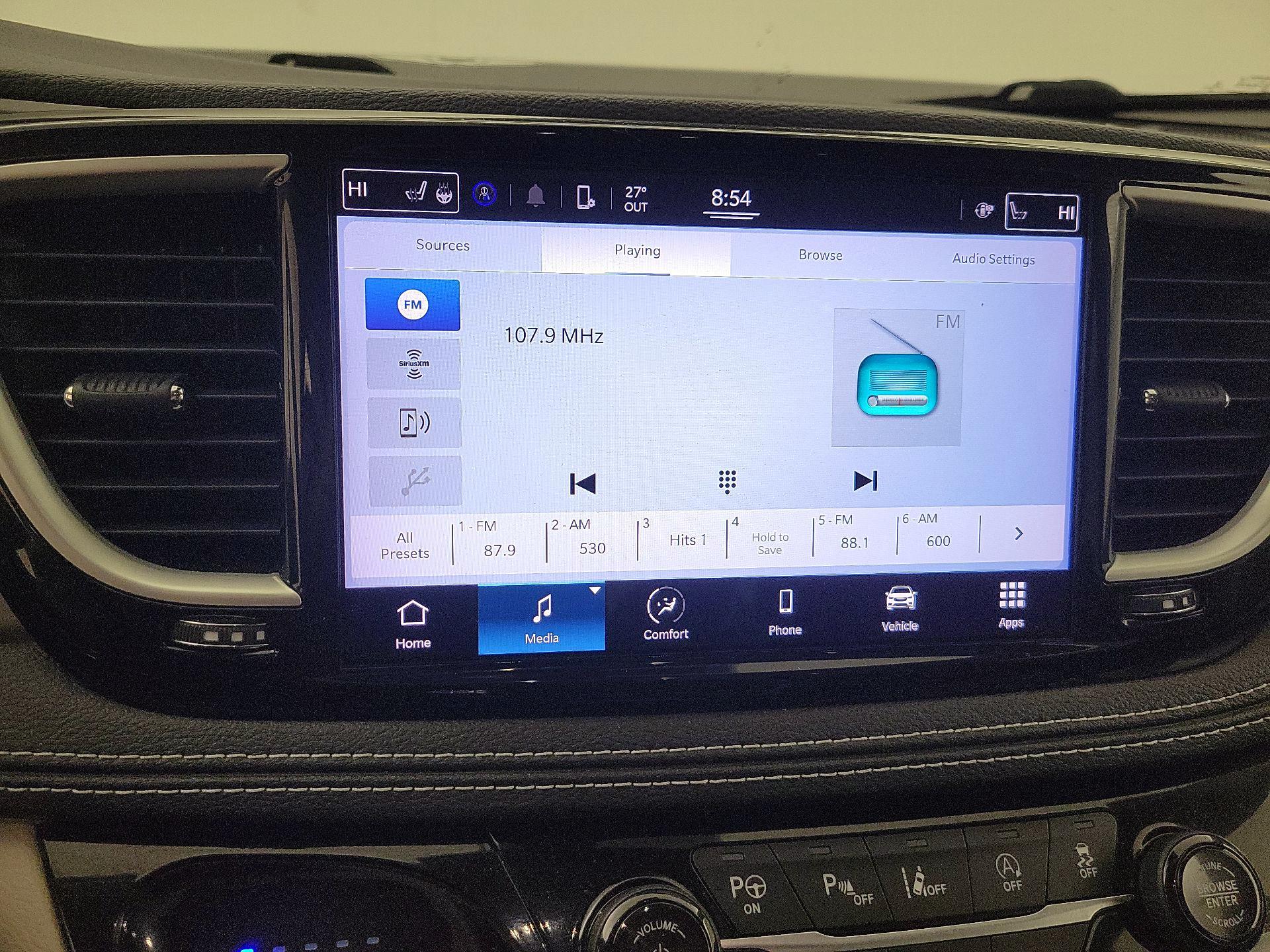 Thumbnail: 2022 Chrysler Pacifica - 15