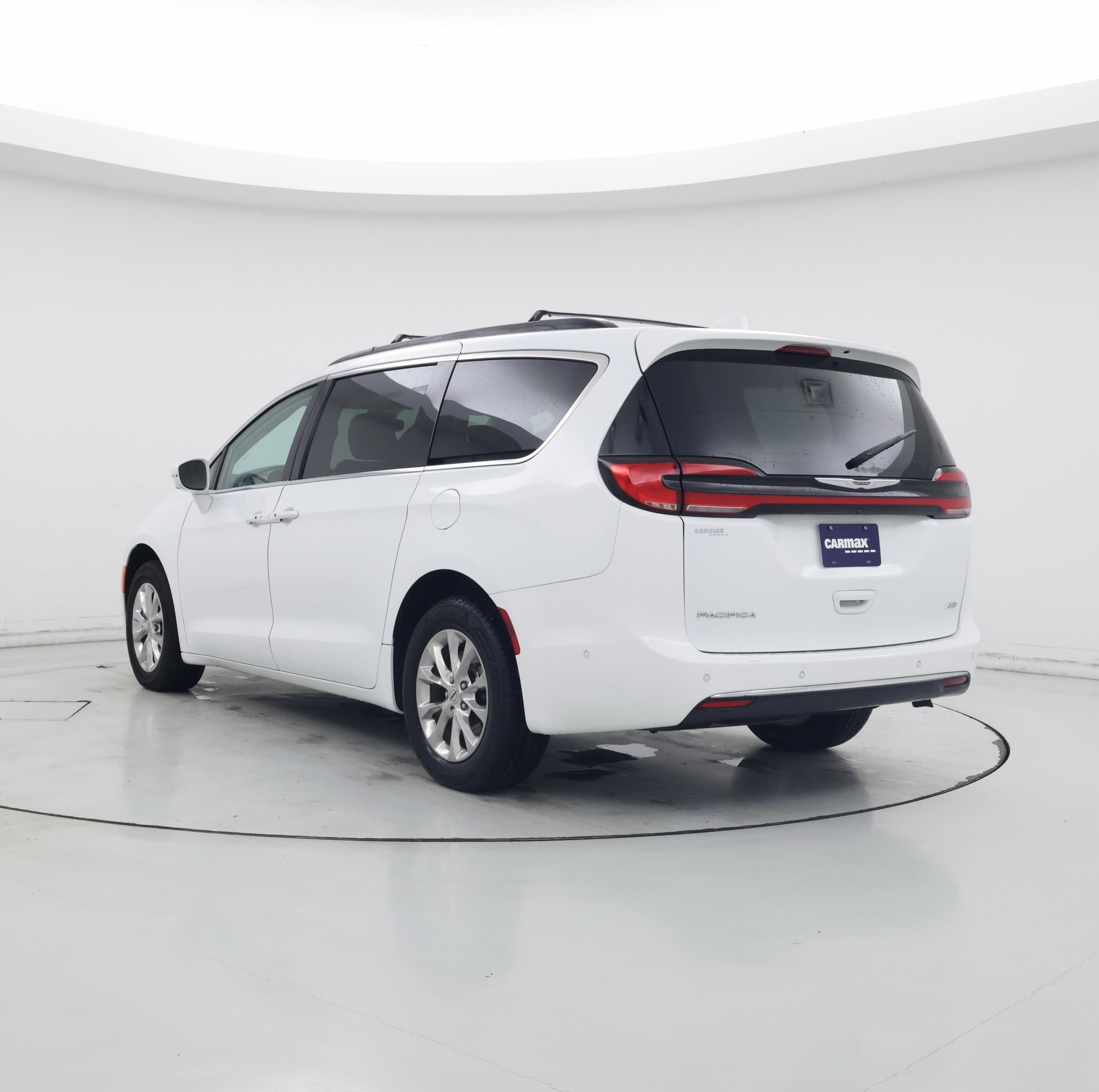 Thumbnail: 2022 Chrysler Pacifica - 2