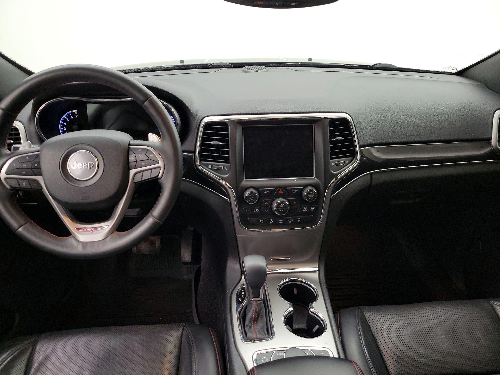 Thumbnail: 2018 Jeep Grand Cherokee - 9