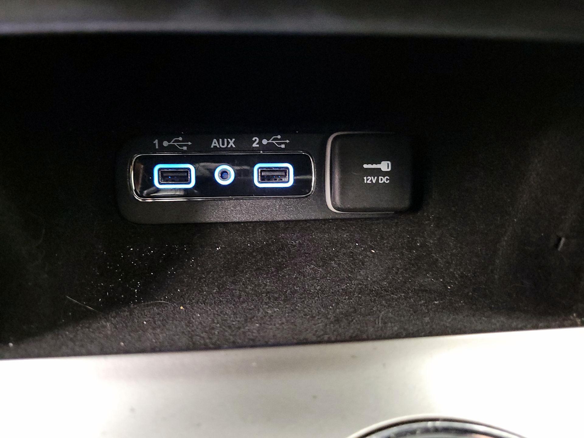 Thumbnail: 2018 Jeep Grand Cherokee - 19