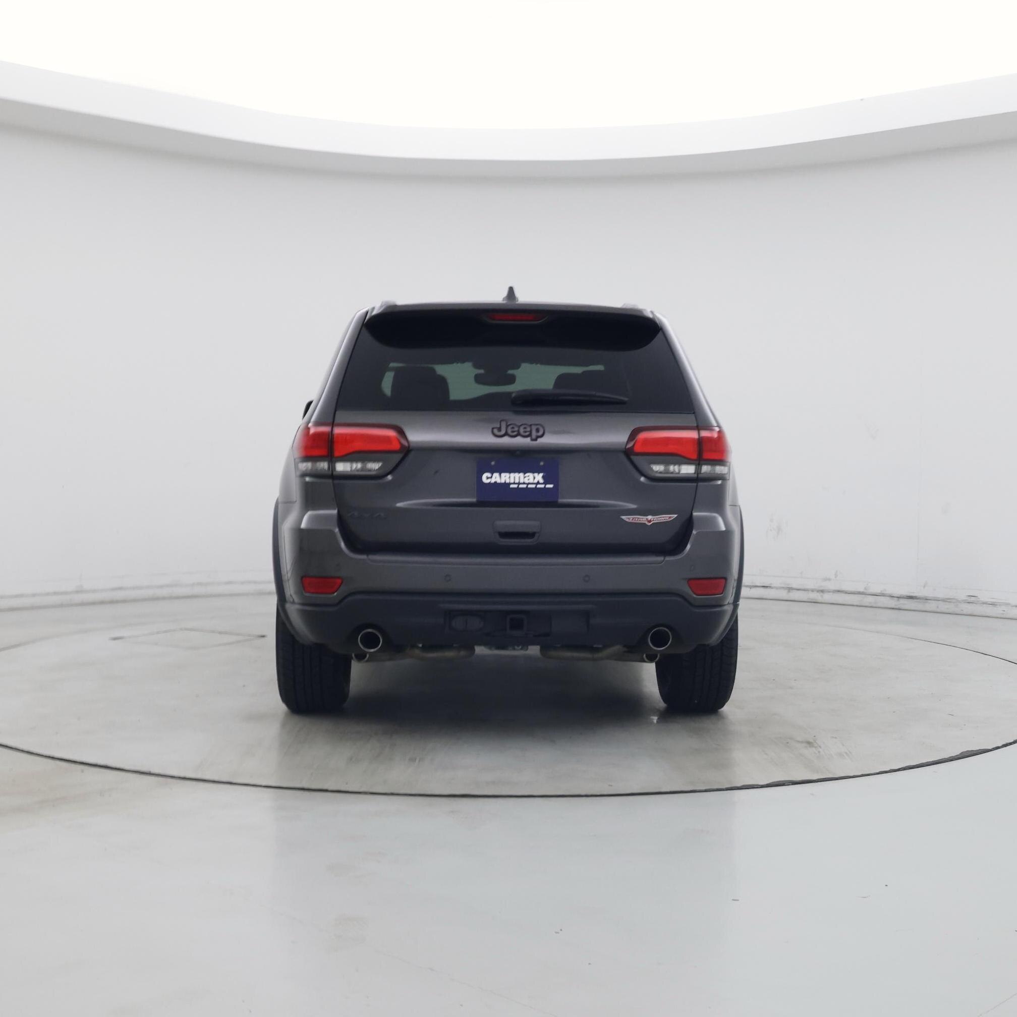 Thumbnail: 2018 Jeep Grand Cherokee - 6