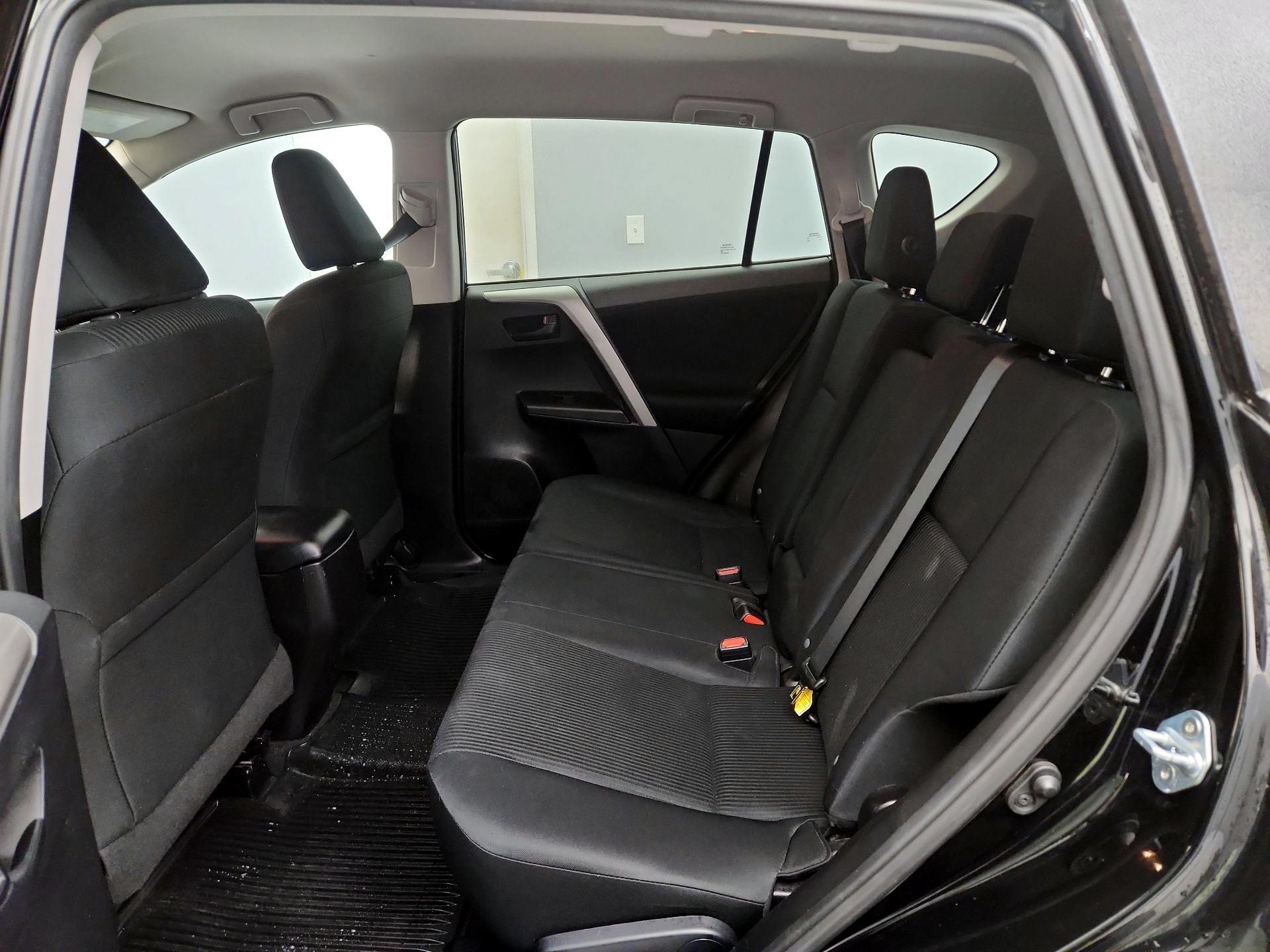 Thumbnail: 2017 Toyota RAV4 - 19