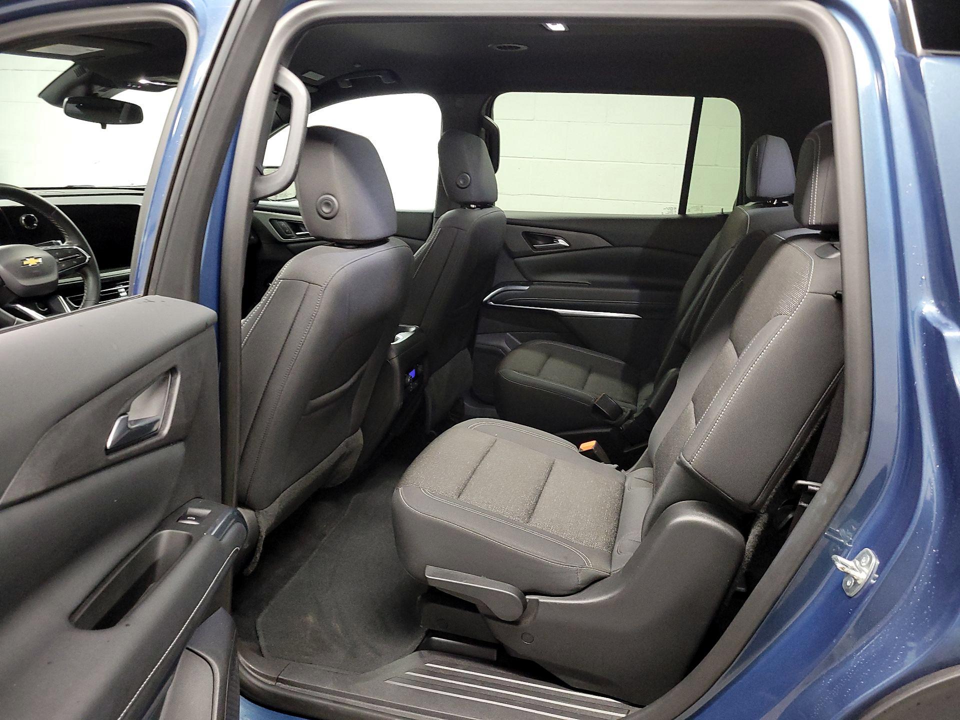 Thumbnail: 2025 Chevrolet Traverse - 19