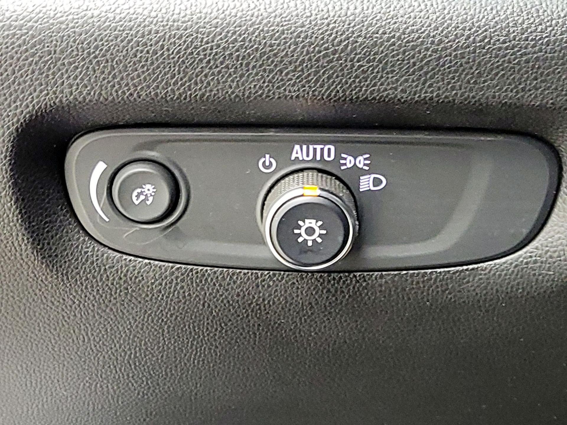 Thumbnail: 2023 Chevrolet Traverse - 13