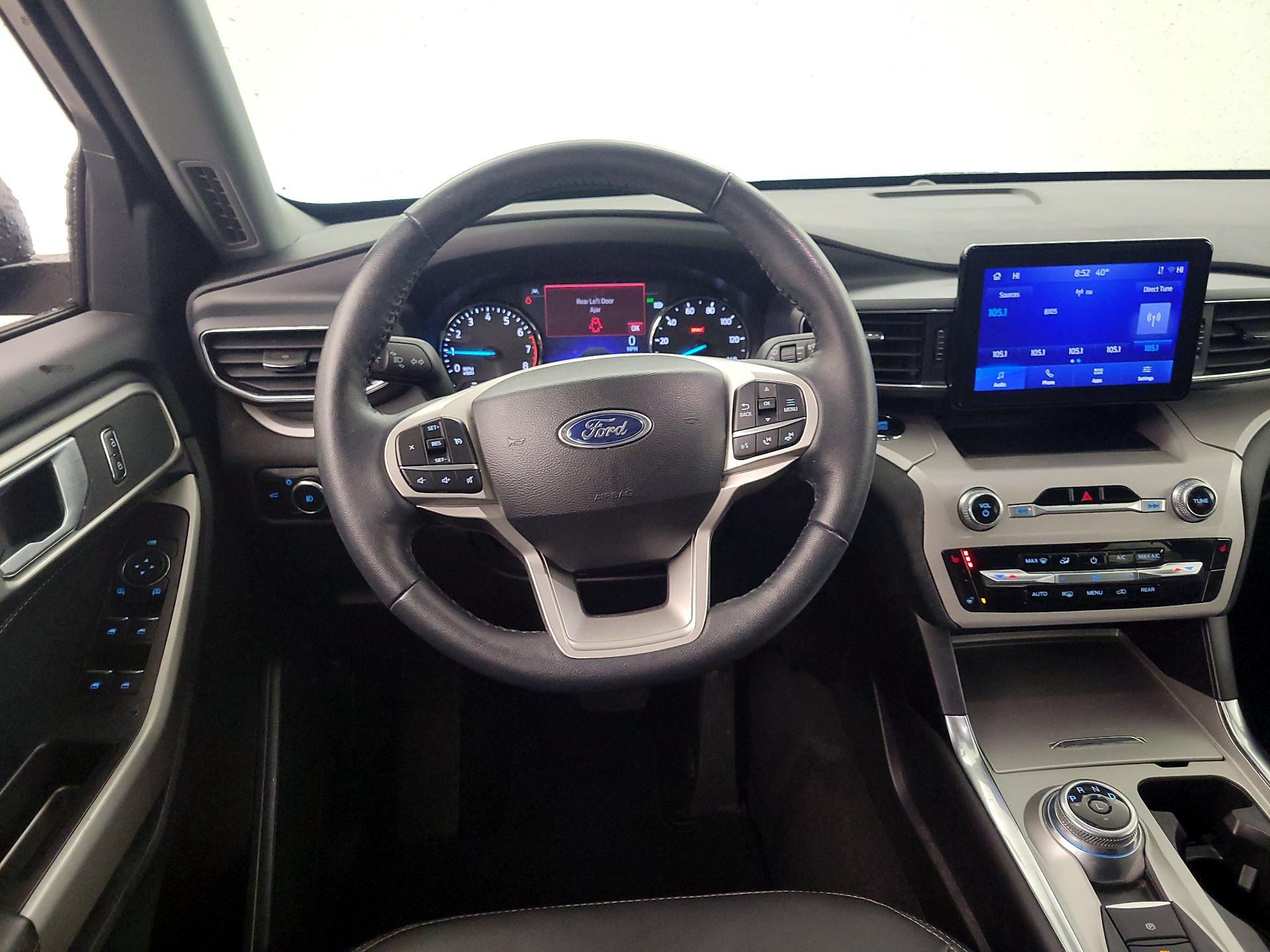 Thumbnail: 2023 Ford Explorer - 10