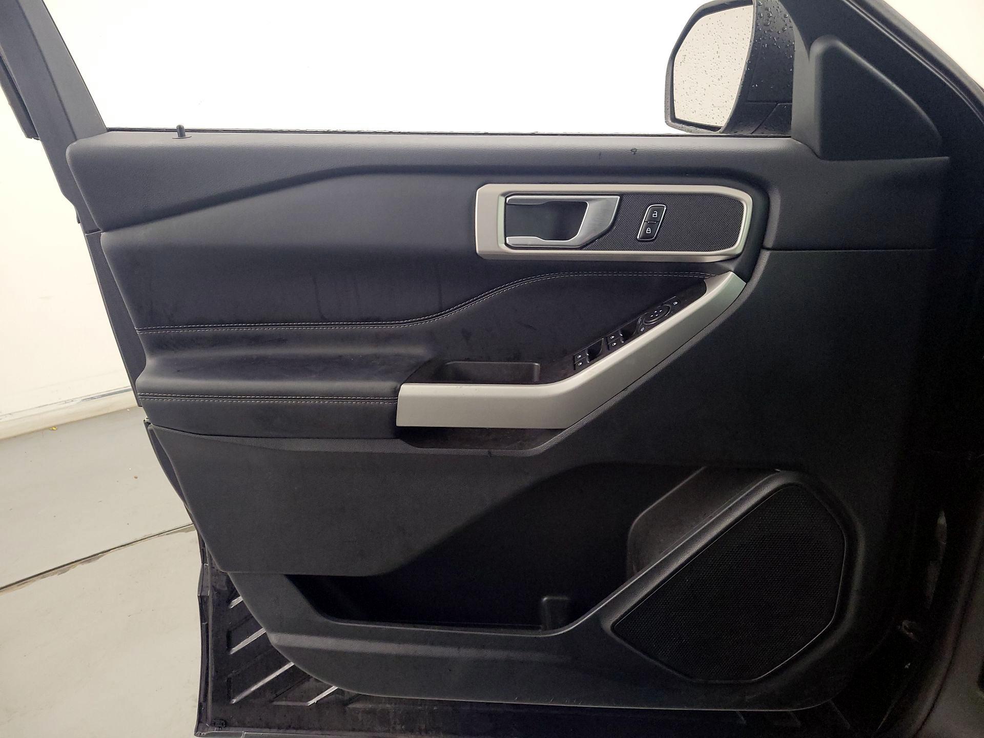 Thumbnail: 2023 Ford Explorer - 12