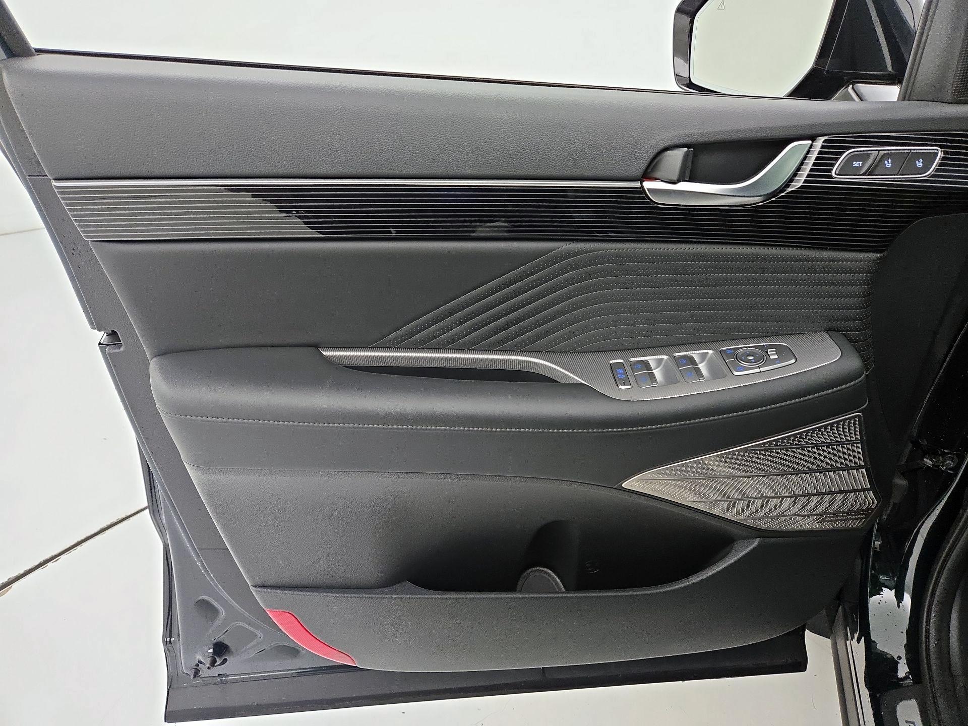 Thumbnail: 2025 Hyundai Palisade - 12