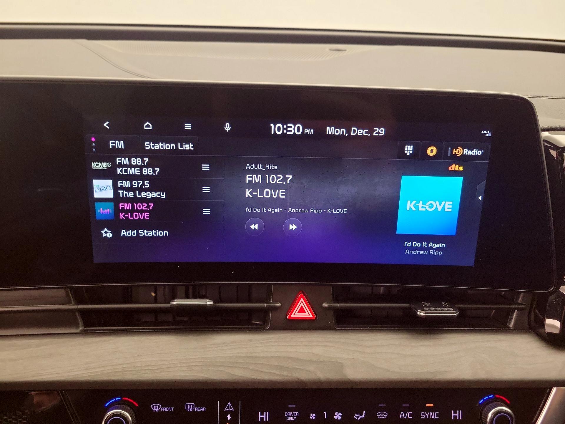 Thumbnail: 2023 Kia Sportage - 16