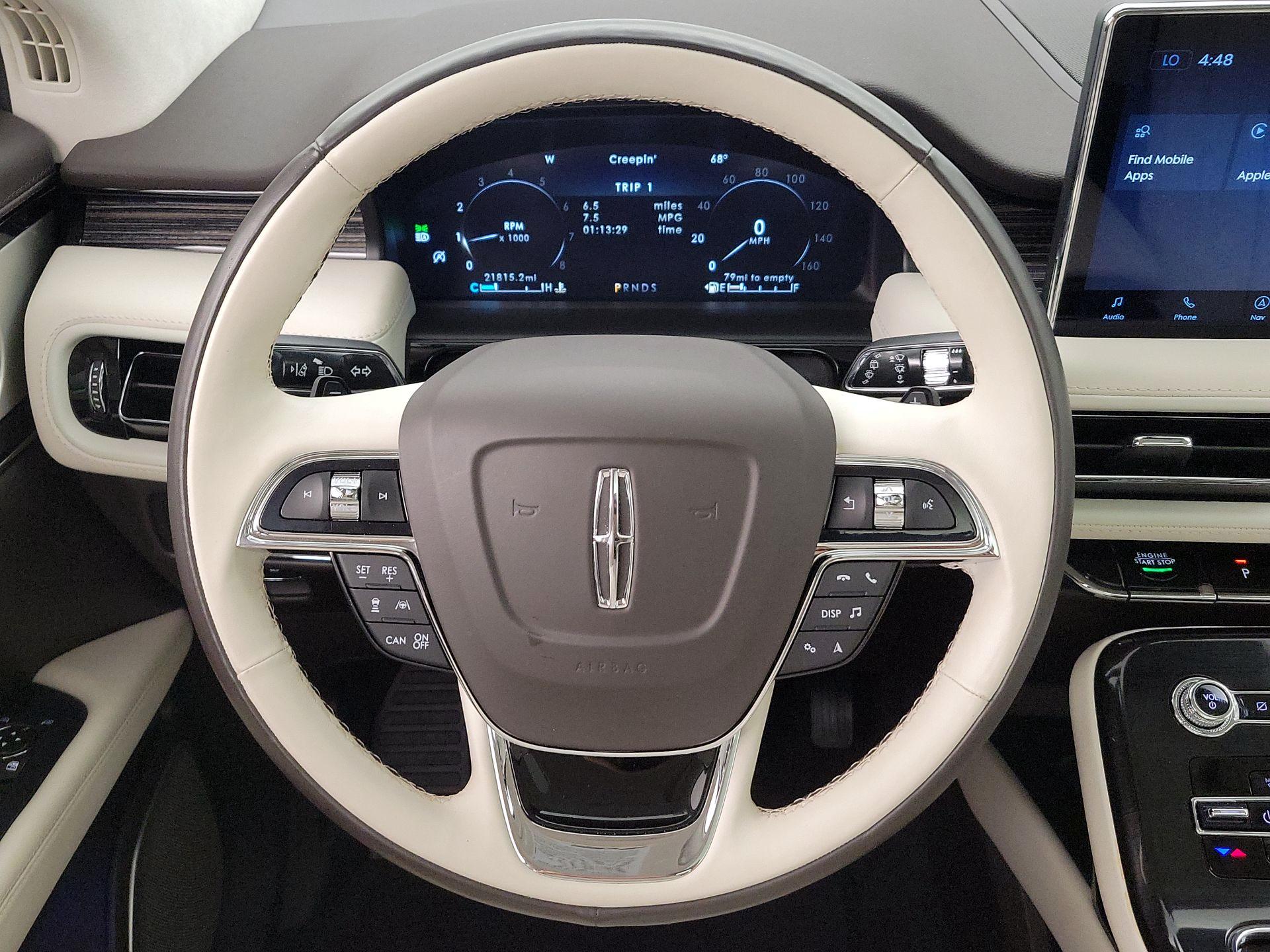 Thumbnail: 2022 Lincoln Nautilus - 10