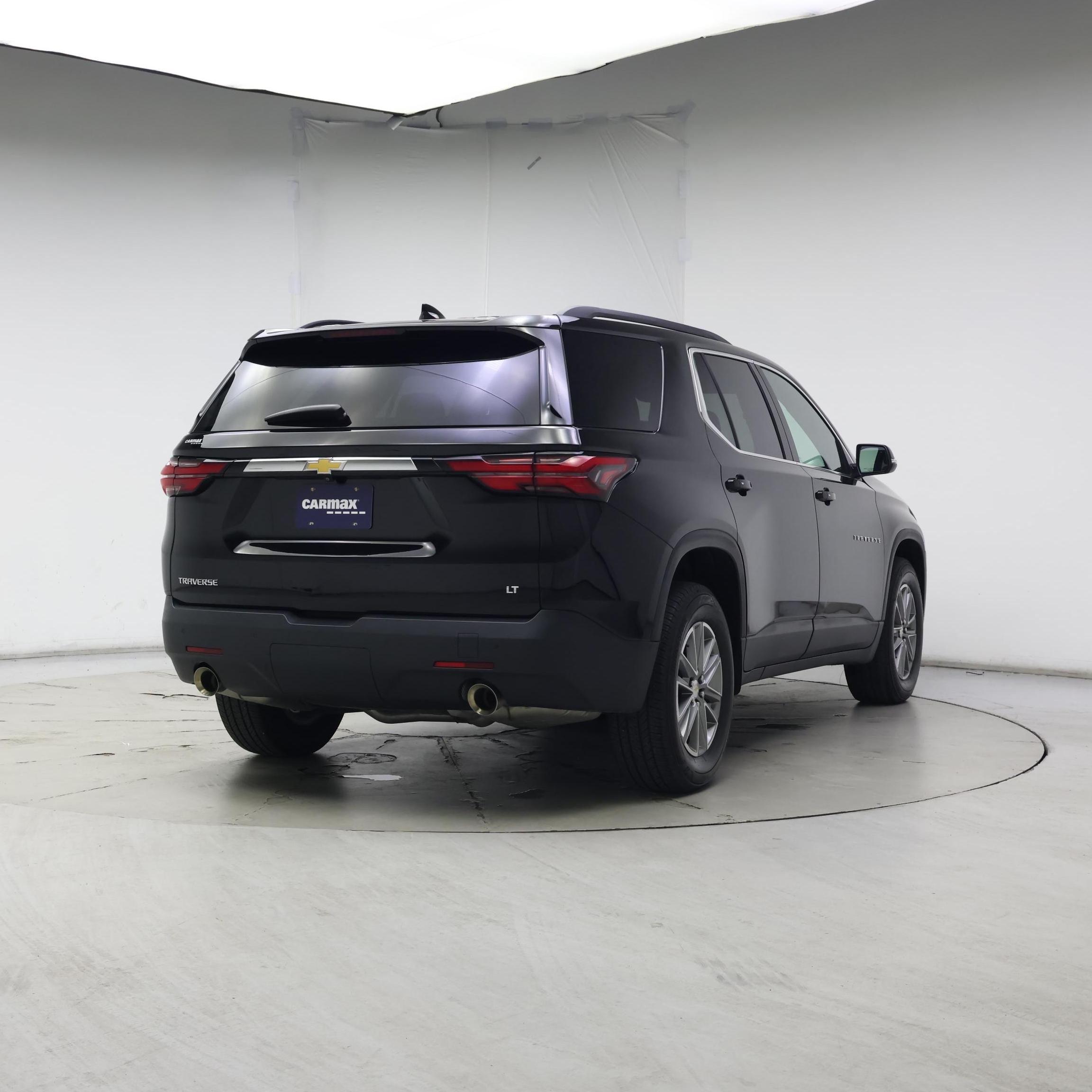 Thumbnail: 2023 Chevrolet Traverse - 8