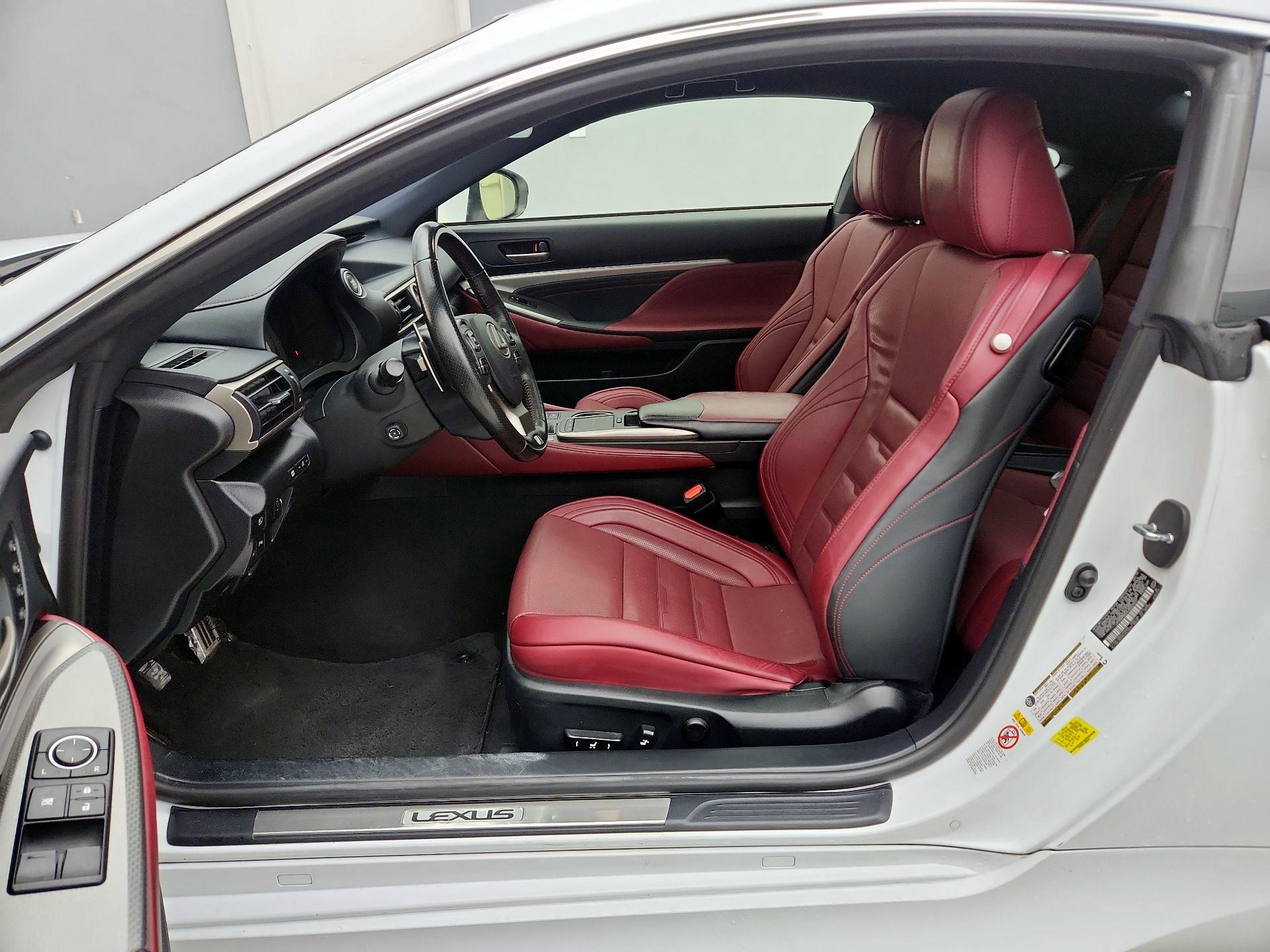 Thumbnail: 2018 Lexus RC - 11