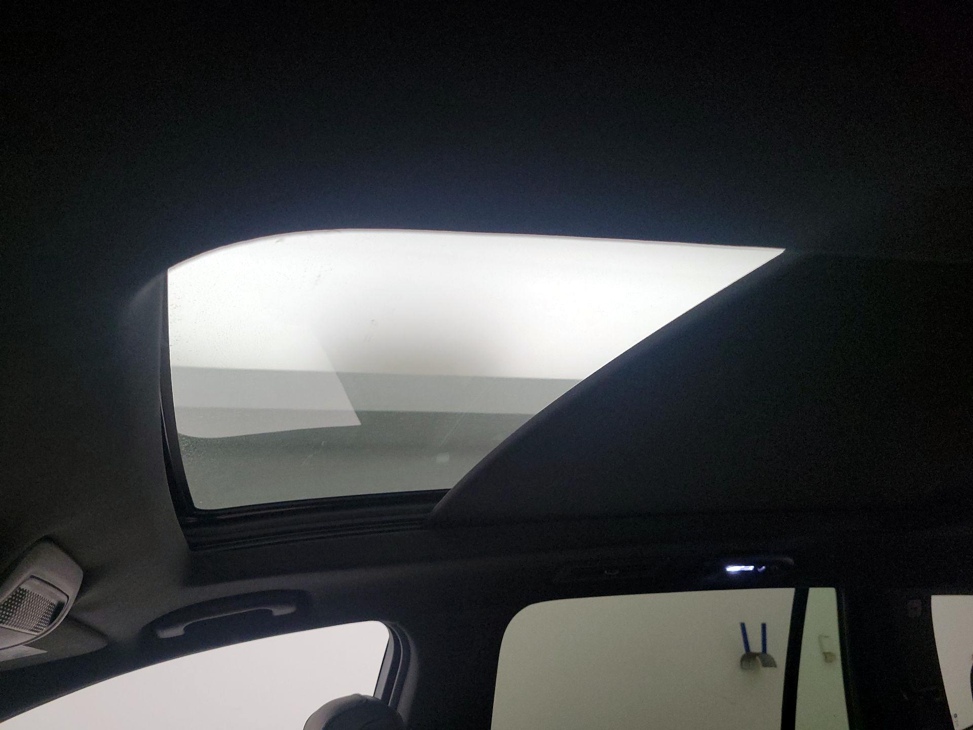 Thumbnail: 2025 Cadillac XT6 - 19