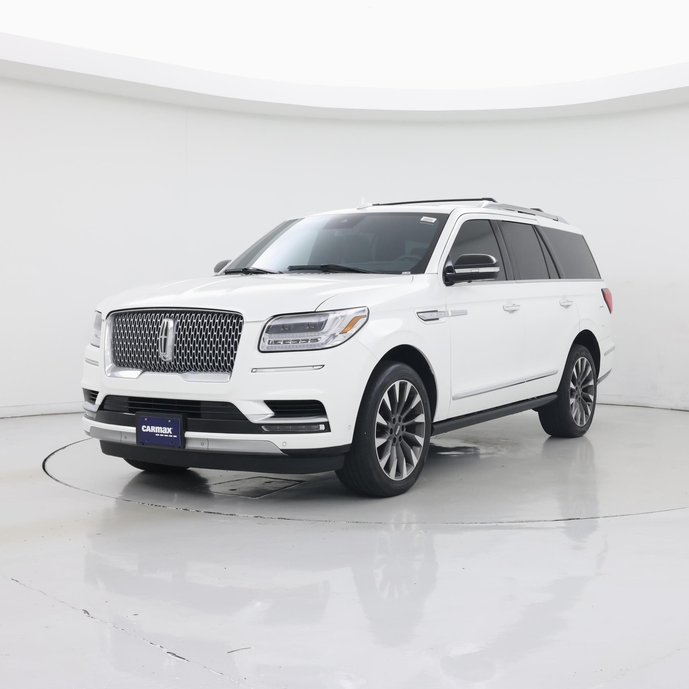 Thumbnail: 2021 Lincoln Navigator - 4