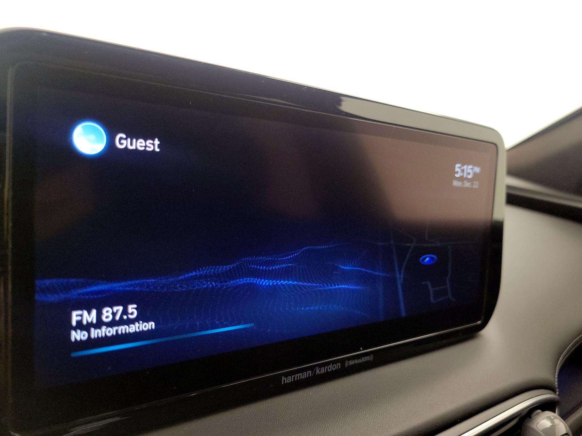 Thumbnail: 2022 Hyundai Santa Fe - 16