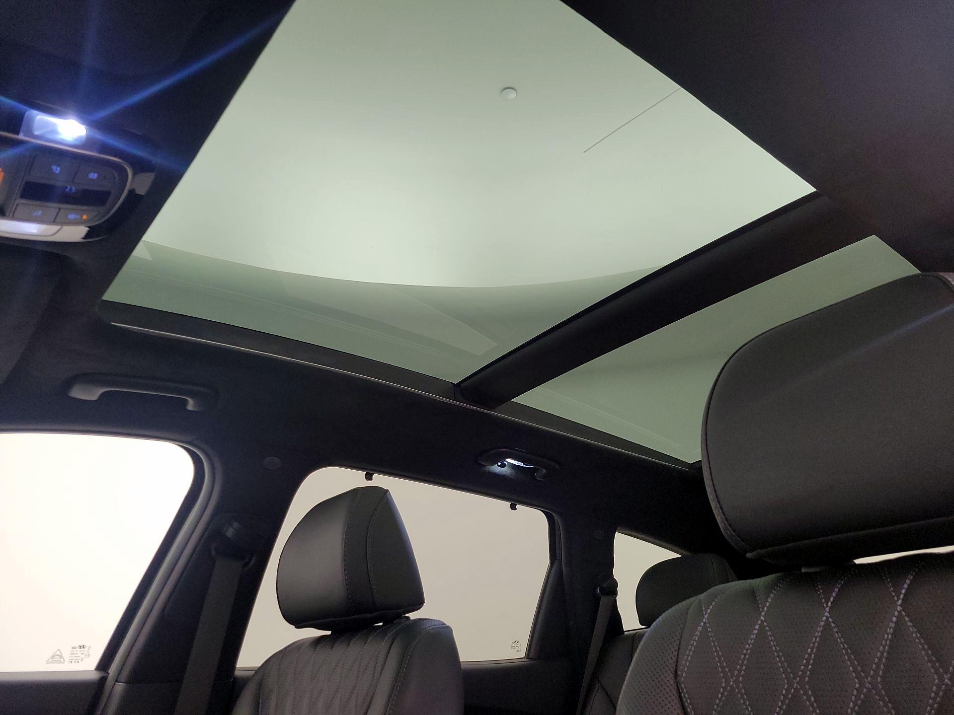 Thumbnail: 2022 Hyundai Santa Fe - 20