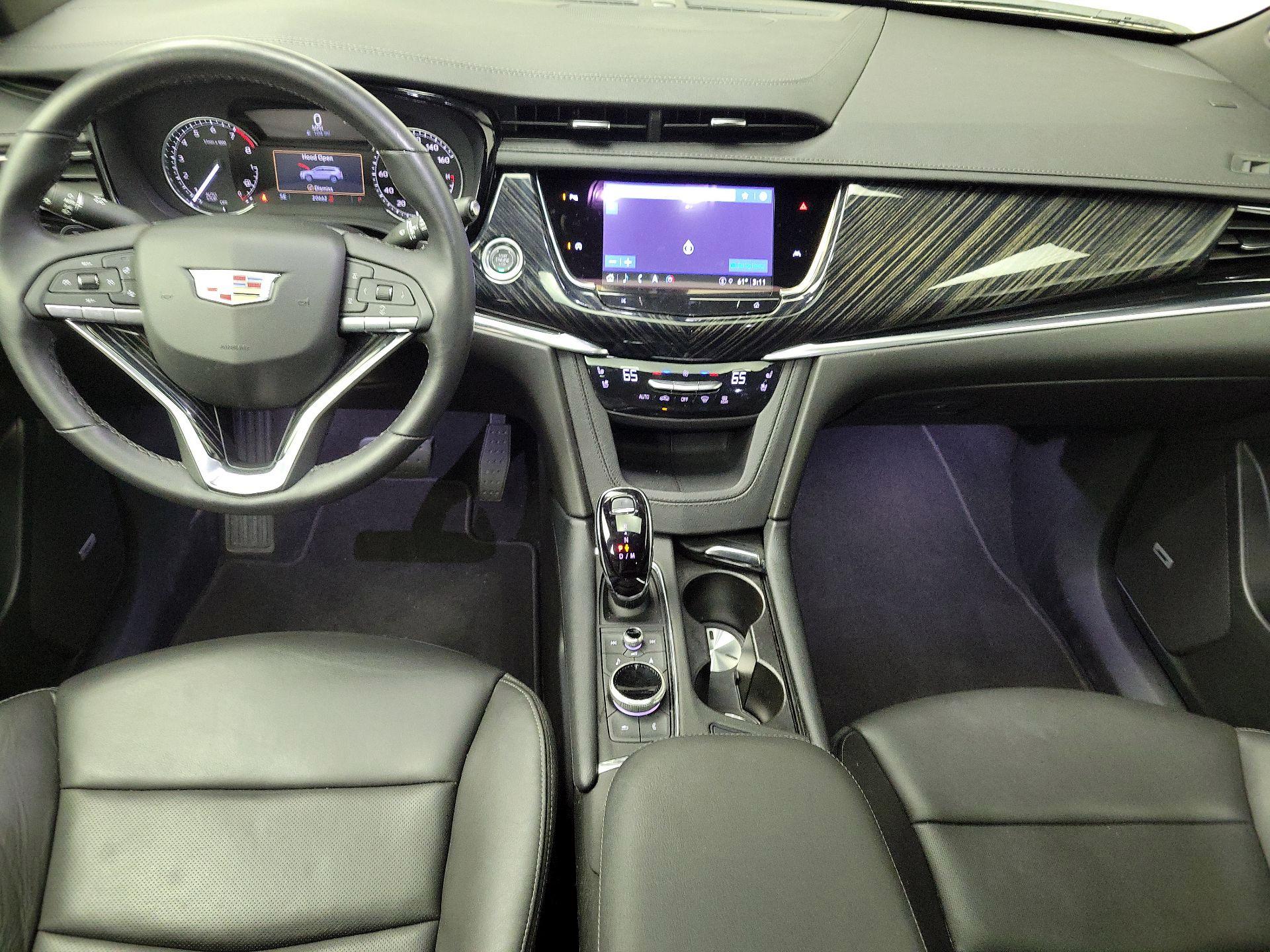 Thumbnail: 2025 Cadillac XT6 - 9