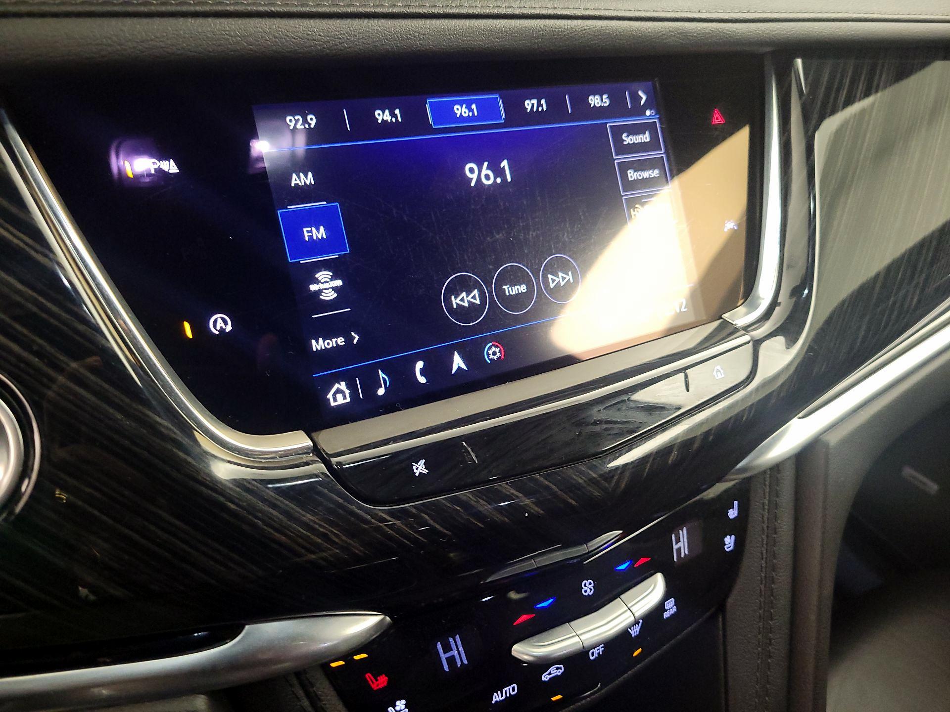 Thumbnail: 2025 Cadillac XT6 - 16