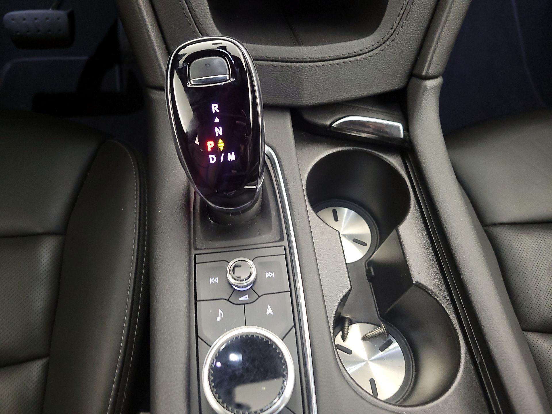 Thumbnail: 2025 Cadillac XT6 - 18