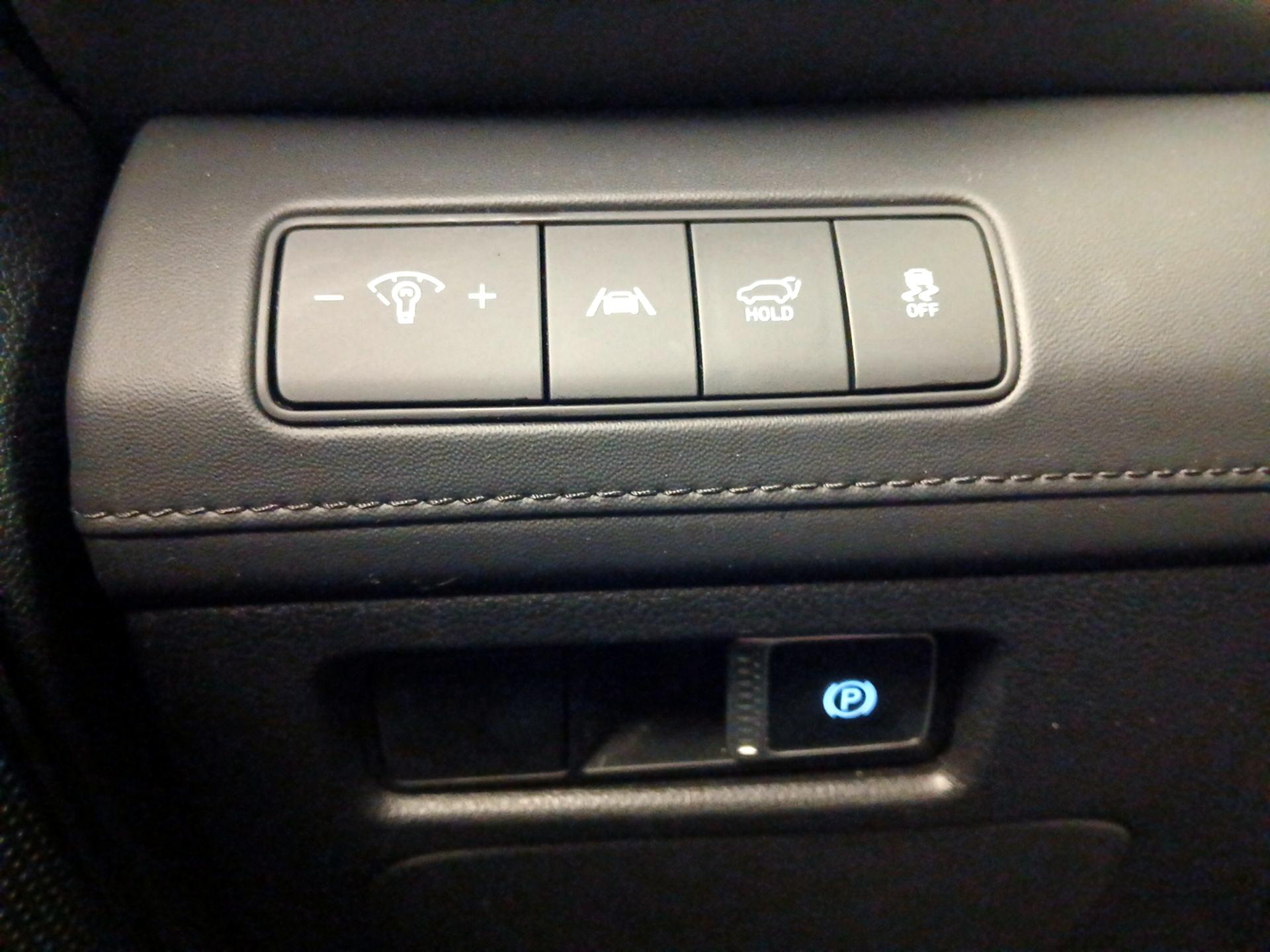 Thumbnail: 2023 Hyundai Santa Fe - 13