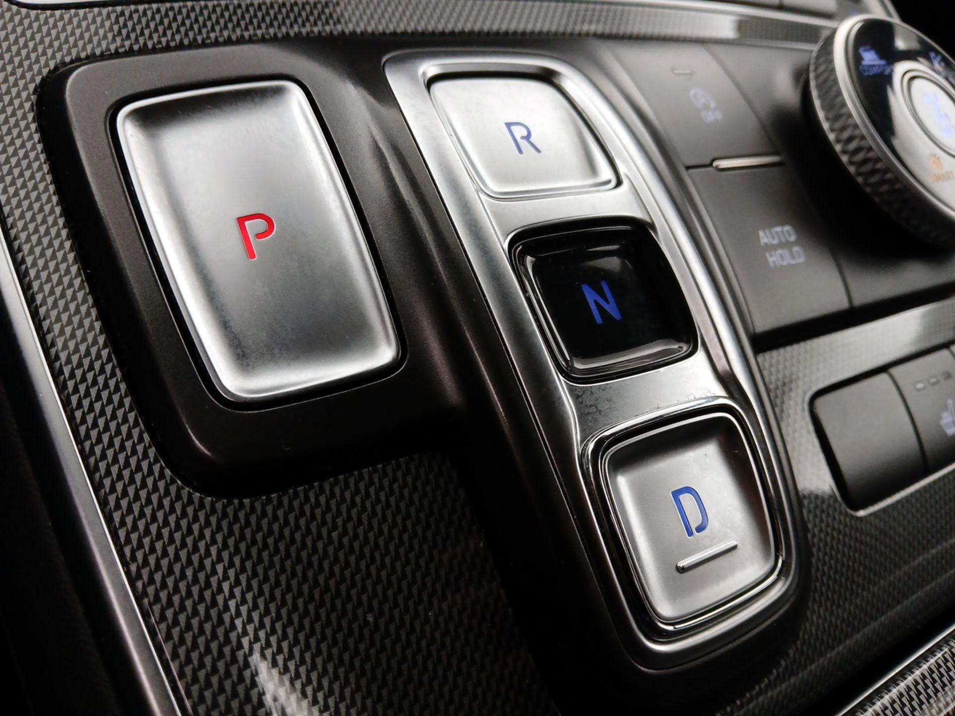 Thumbnail: 2023 Hyundai Santa Fe - 18