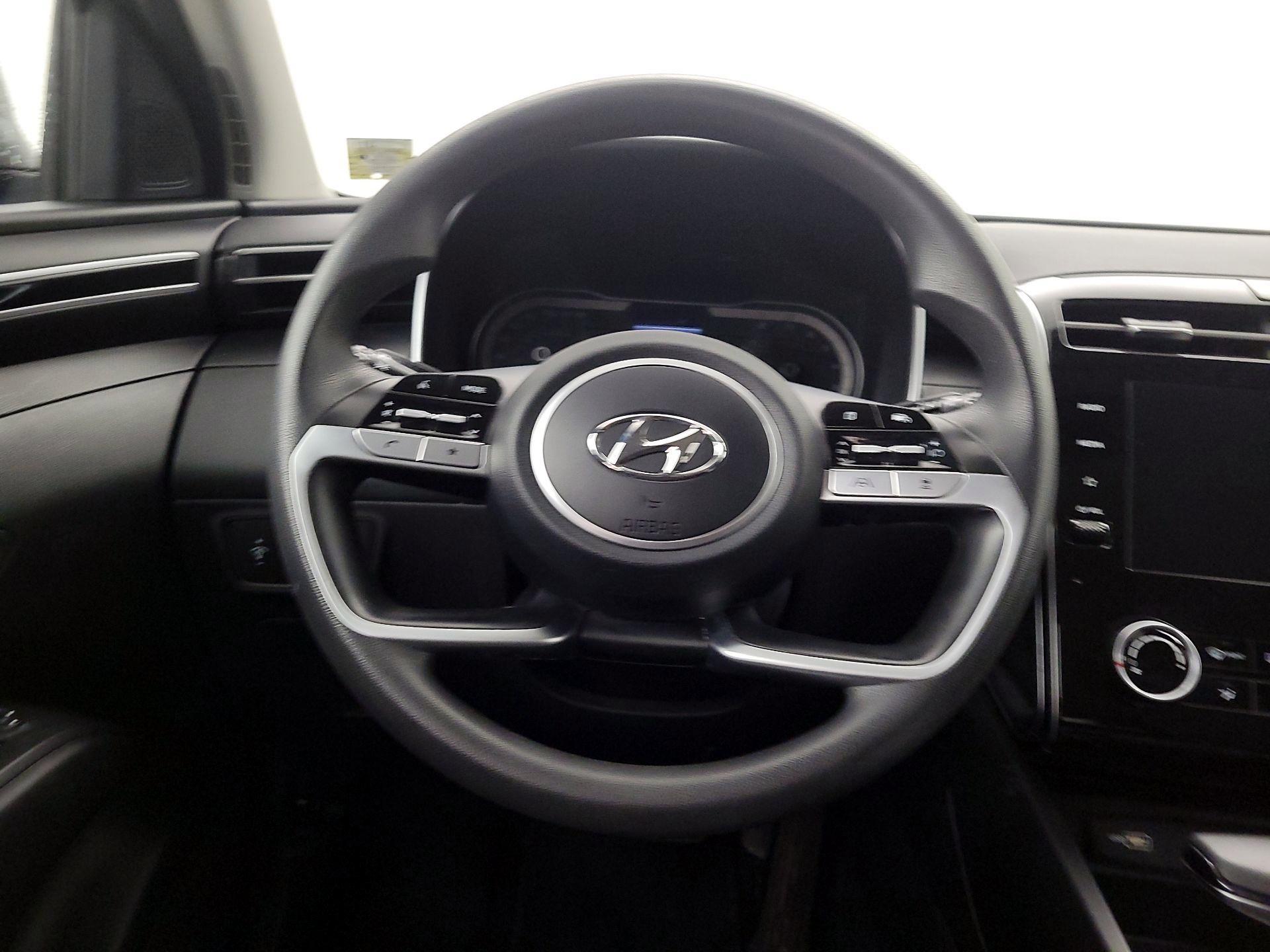 Thumbnail: 2022 Hyundai Tucson - 10